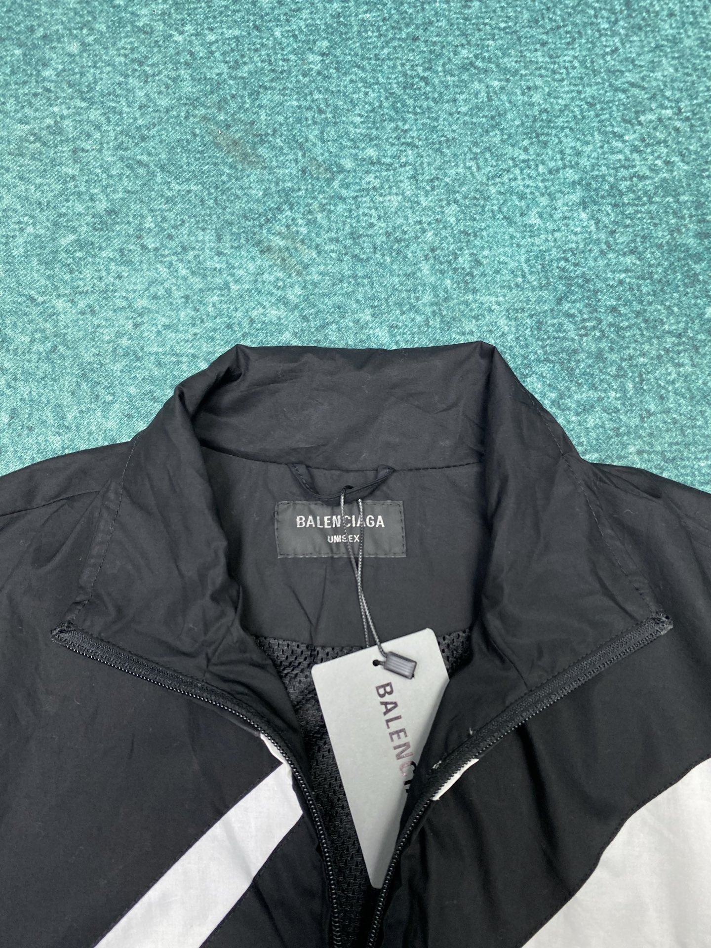 巴黎 25ss新款纯棉高领长袖夹克外套 宽松版型 男款 黑色码数：XS.S.M.L.