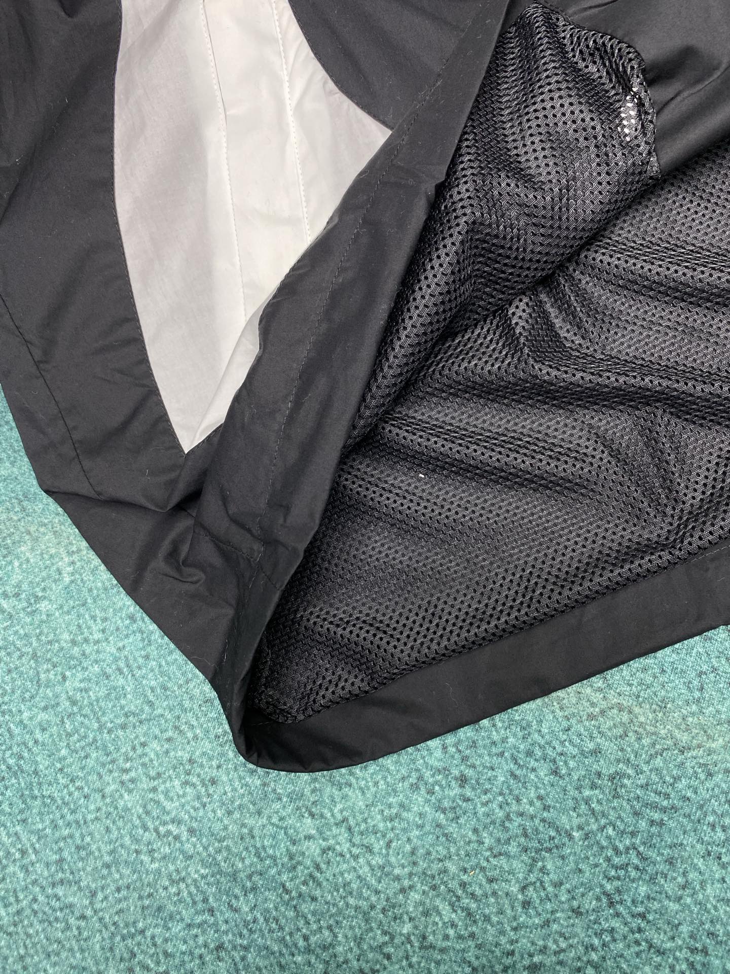 巴黎 25ss新款纯棉高领长袖夹克外套 宽松版型 男款 黑色码数：XS.S.M.L.