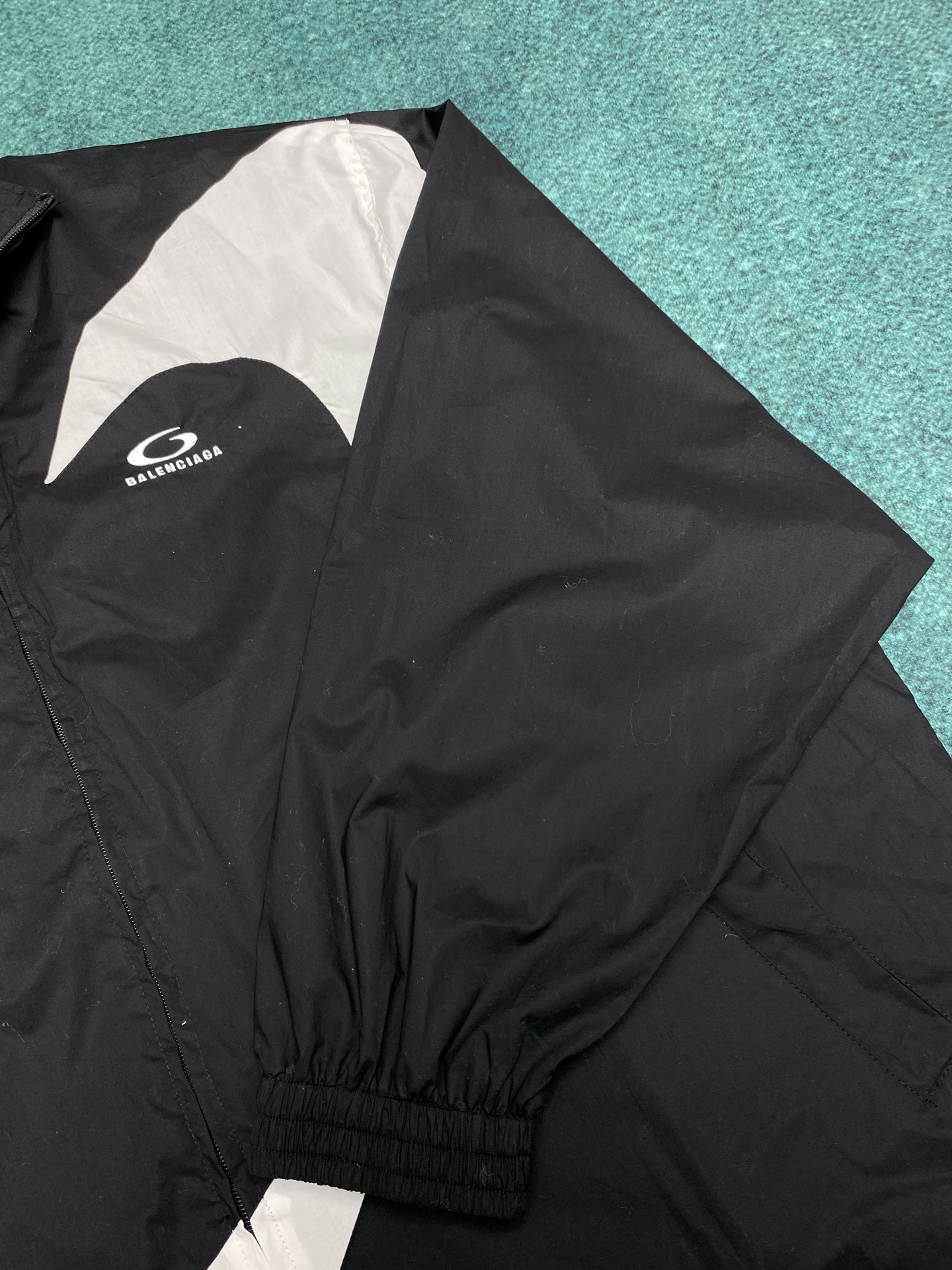 巴黎 25ss新款纯棉高领长袖夹克外套 宽松版型 男款 黑色码数：XS.S.M.L.