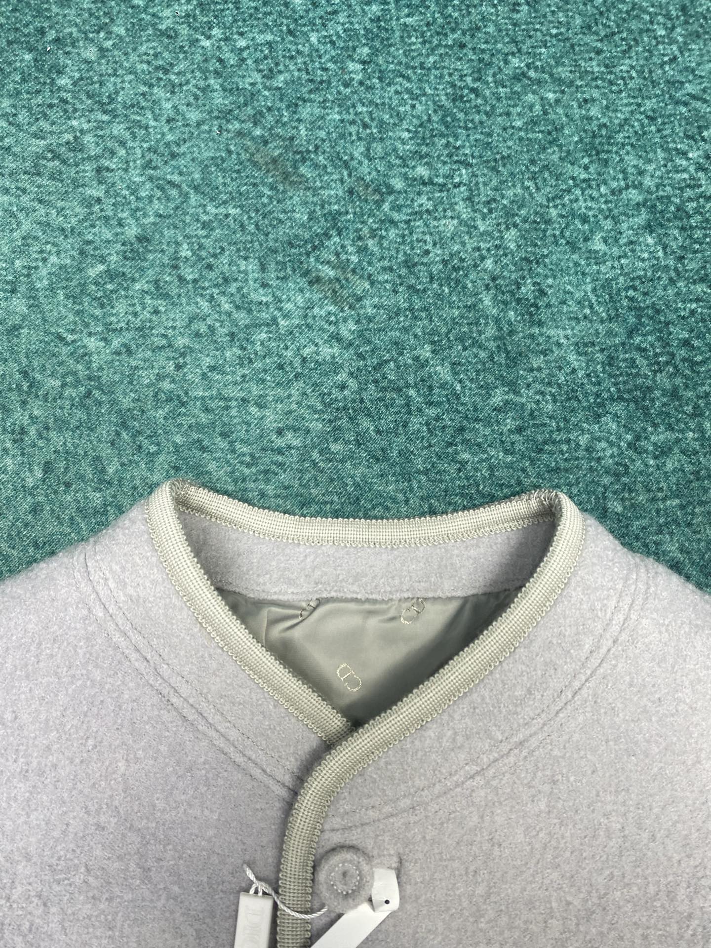 迪奥 25ss新款夏季男装系列 绵羊毛平纹针织夹克外套 男款 灰色 高版本 码数：S.M.L.