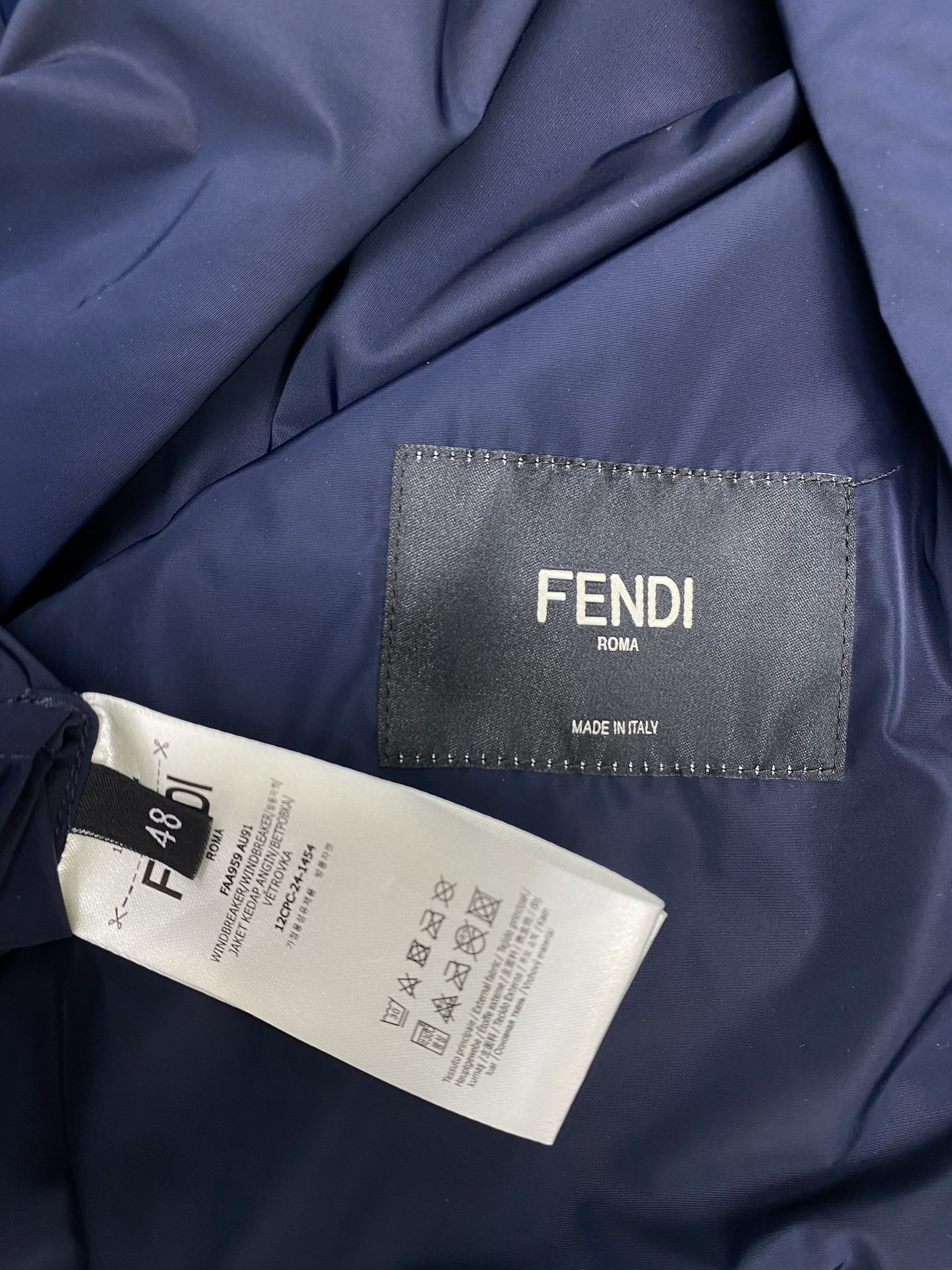 芬迪 25ss新款纯色拉链连帽长袖夹克外套 男款 蓝色 高版本 码数：46.48.50.52.54.