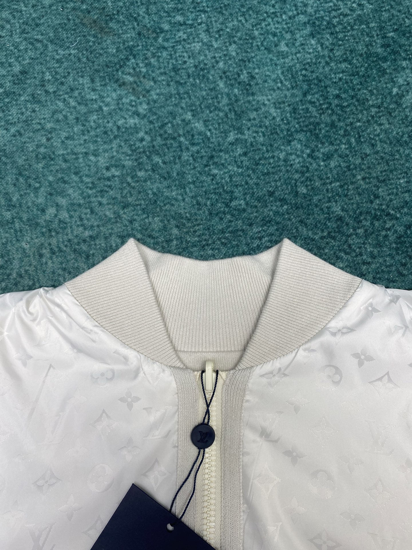 NO:571447,Detailed drawing,,alexander wang19860909细节图,,alexander wang,Men's clothing