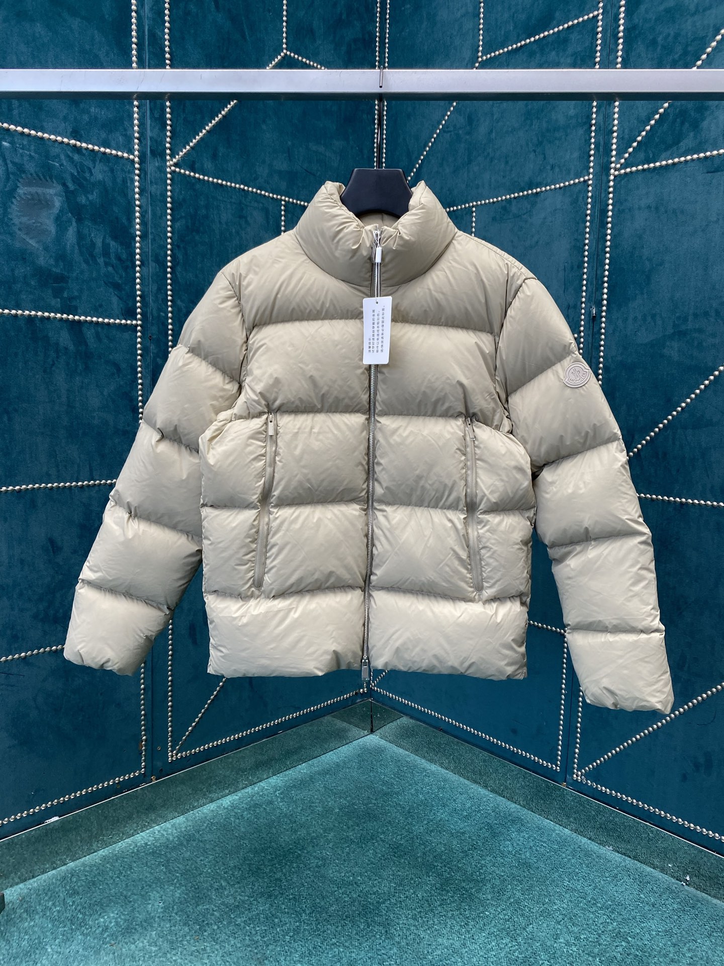 羽绒 蒙口 25ss新款Tarn系列 休闲简约舒适亲肤羽绒服码数：1.2.3.4.5