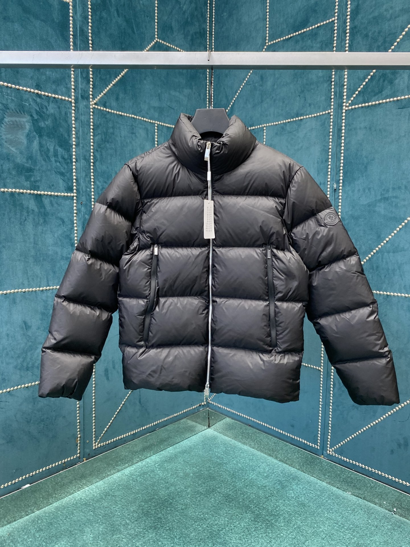 羽绒 蒙口 25ss新款Tarn系列 休闲简约舒适亲肤羽绒服码数：1.2.3.4.5