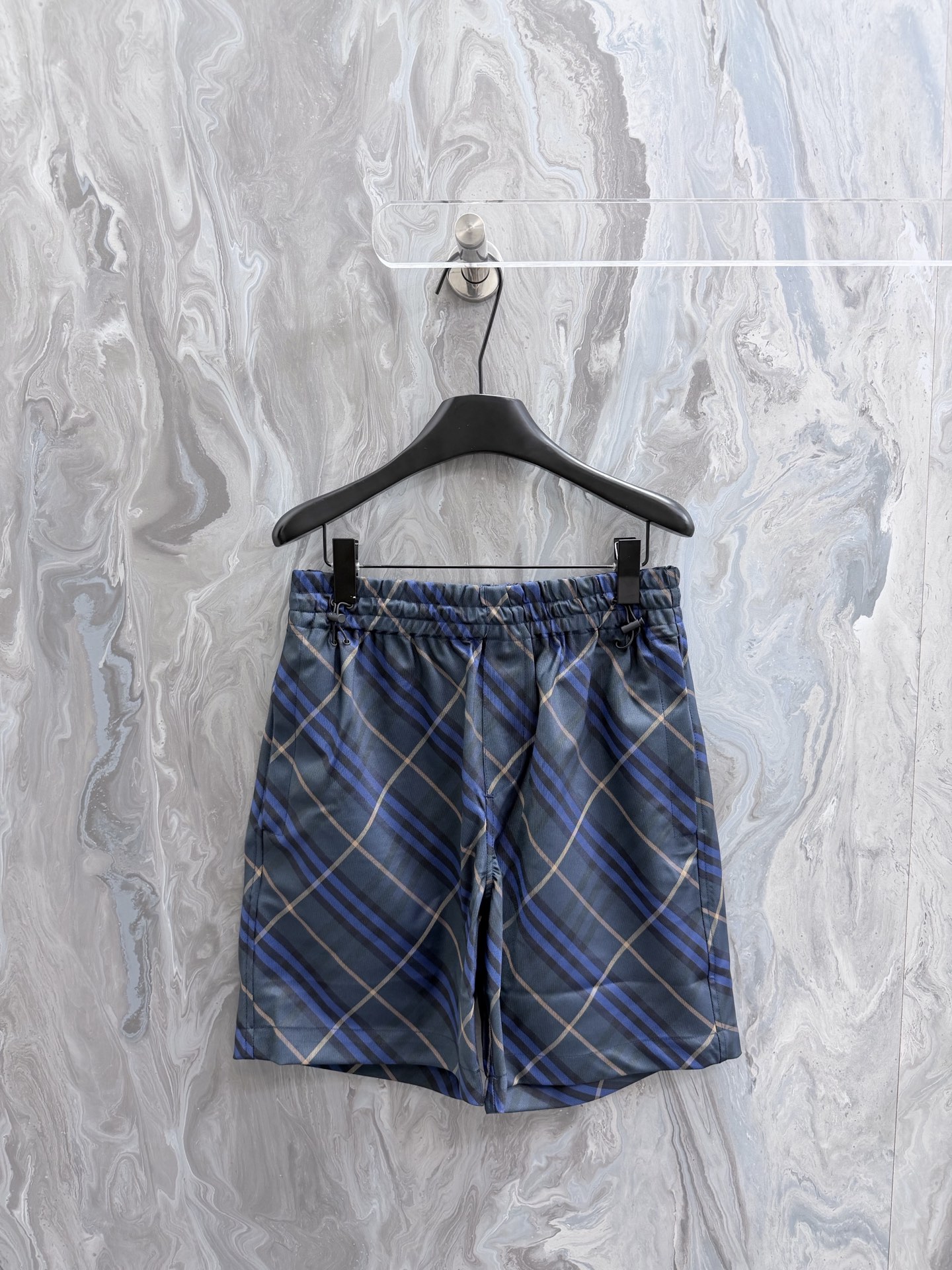 @190Burb@rry 26 nuevos pantalones cortos con cordón, confeccionados con tela de sarga de estambre italiana, decorados c…