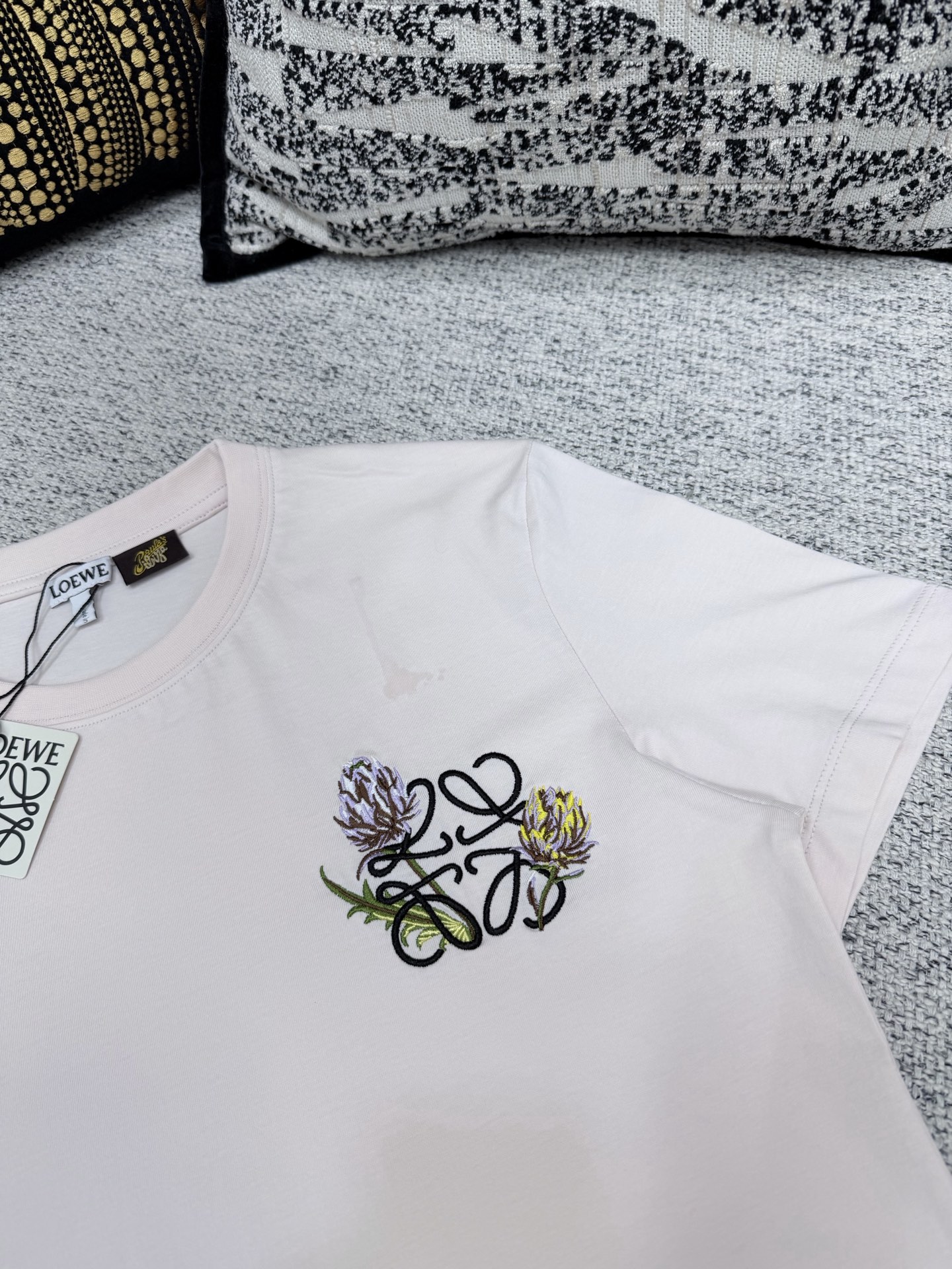 로에베 26SS 여성 반팔 131773 Loewe T Shirt 썸네일 이미지