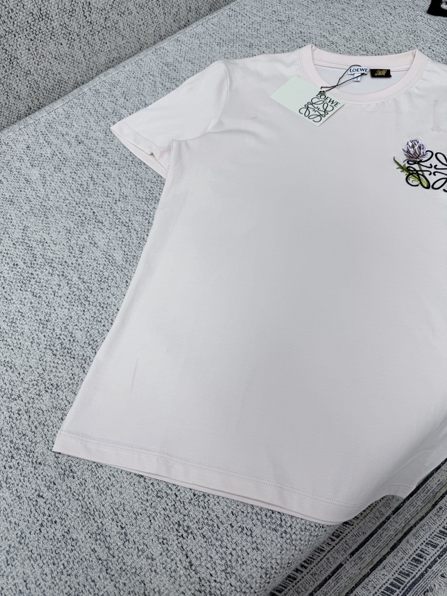 로에베 26SS 여성 반팔 131773 Loewe T Shirt 썸네일 이미지