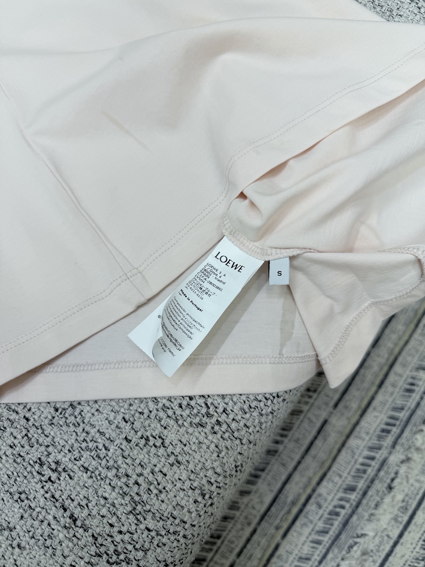 로에베 26SS 여성 반팔 131773 Loewe T Shirt 썸네일 이미지