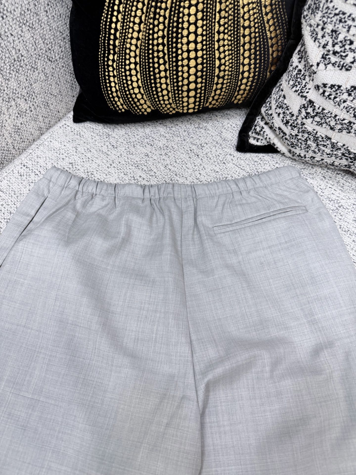 더로우 26SS 남성 바지 131775 The Row Pants 썸네일 이미지