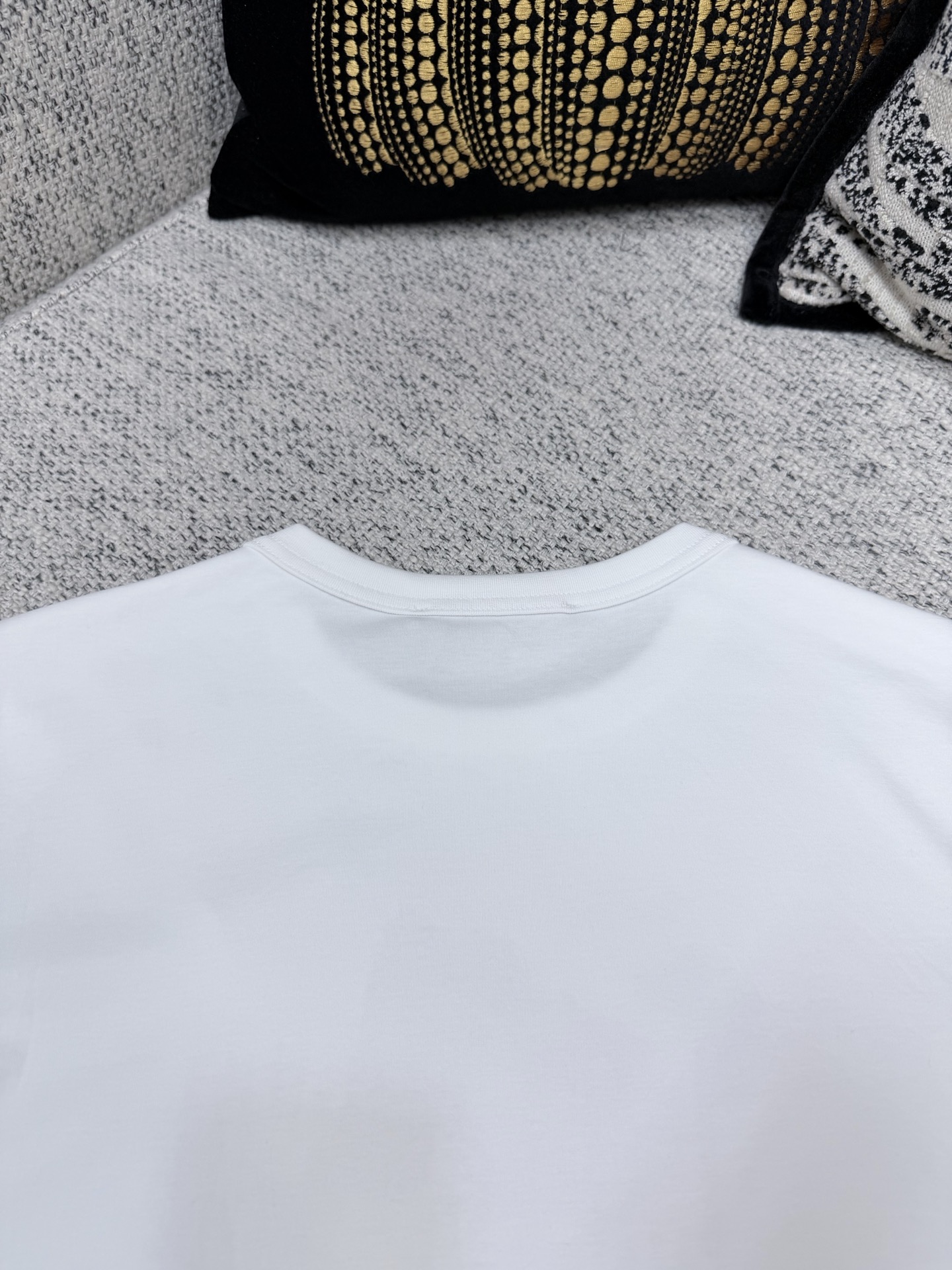 루이비통 여성 반팔 131771 Louis Vuitton T Shirt 썸네일 이미지