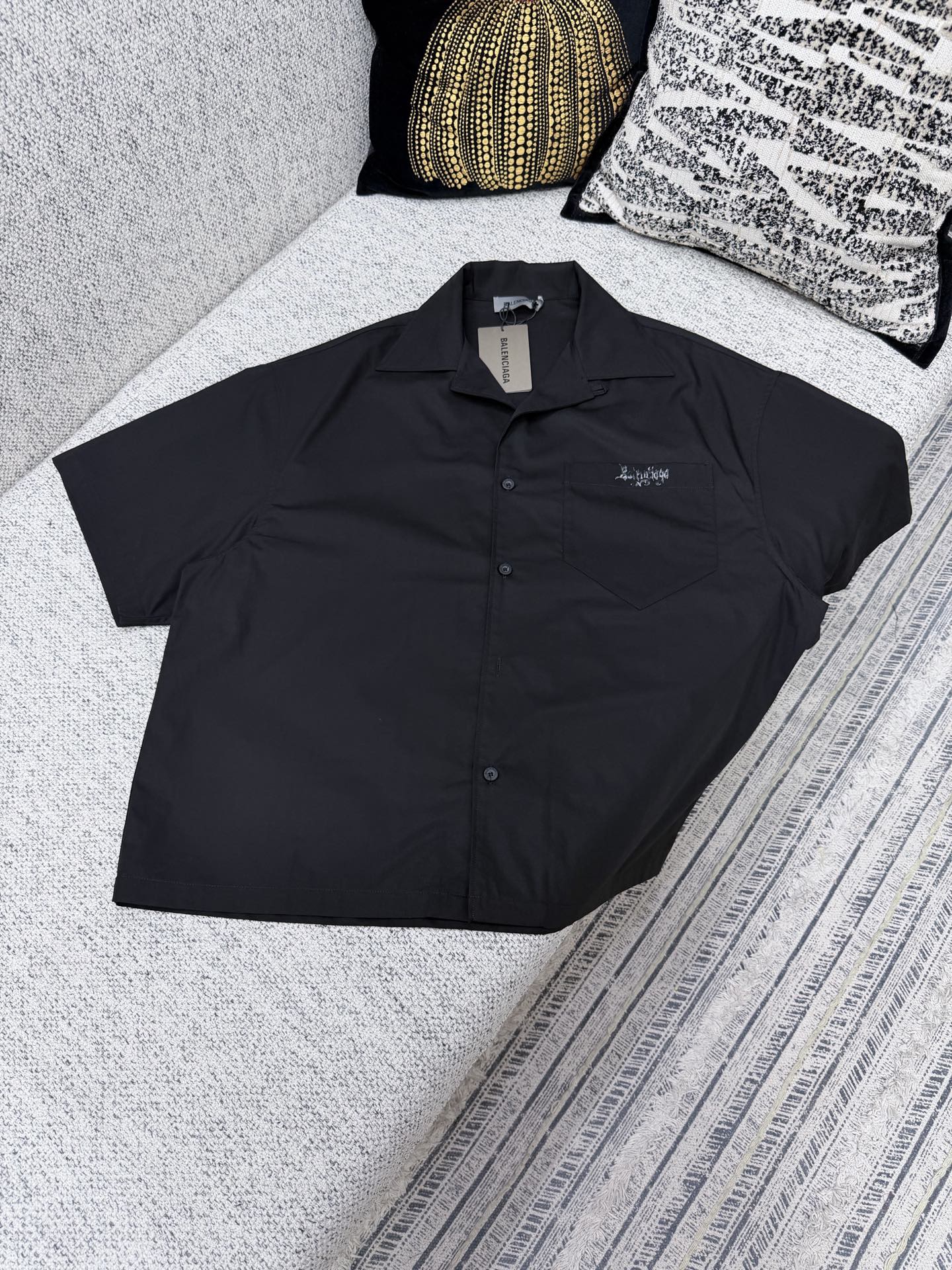 발렌시아가 26SS 남성 반팔 131763 Balenciaga T Shirt