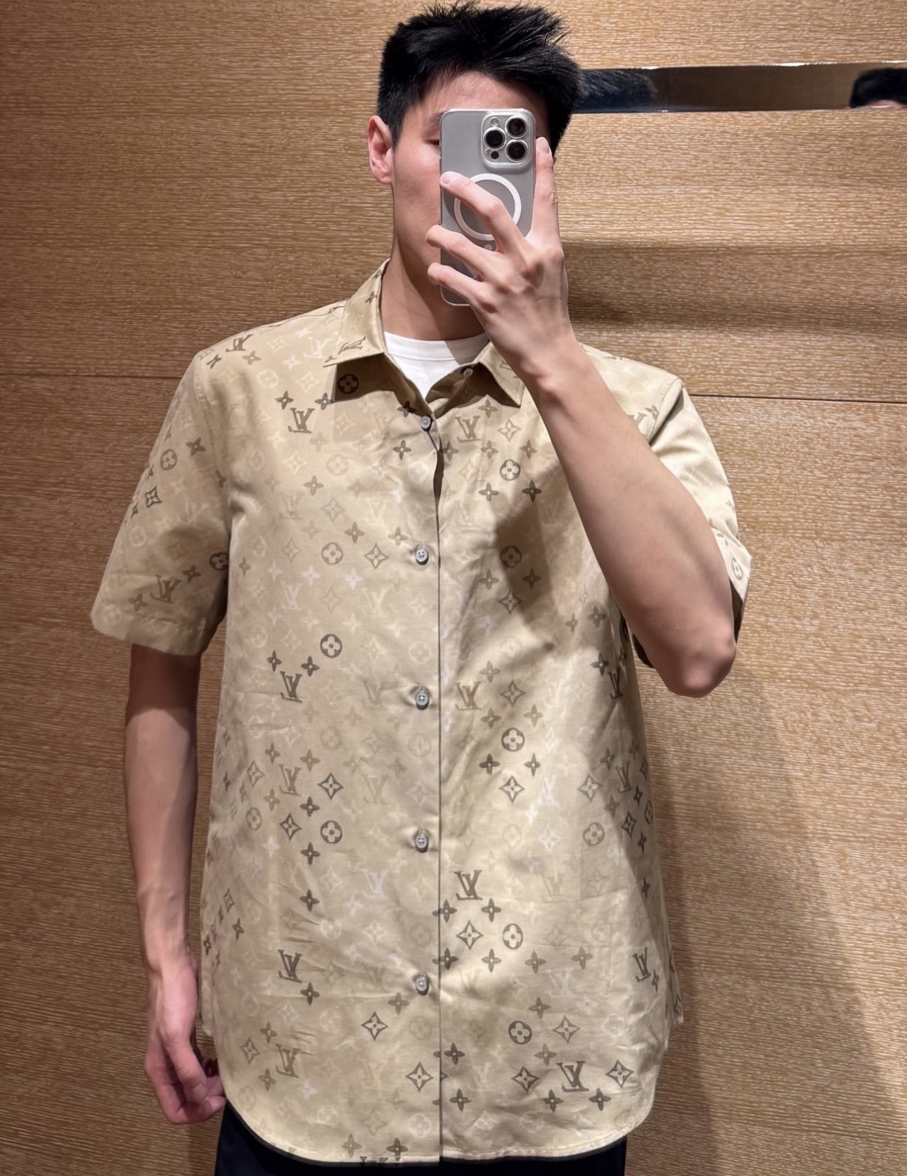 NO:829555,Model pictures,Louis Vuitton-clothing,louis vuitton,19860909模特图,路易威登-服装,louis vuitton,,Women's clothing