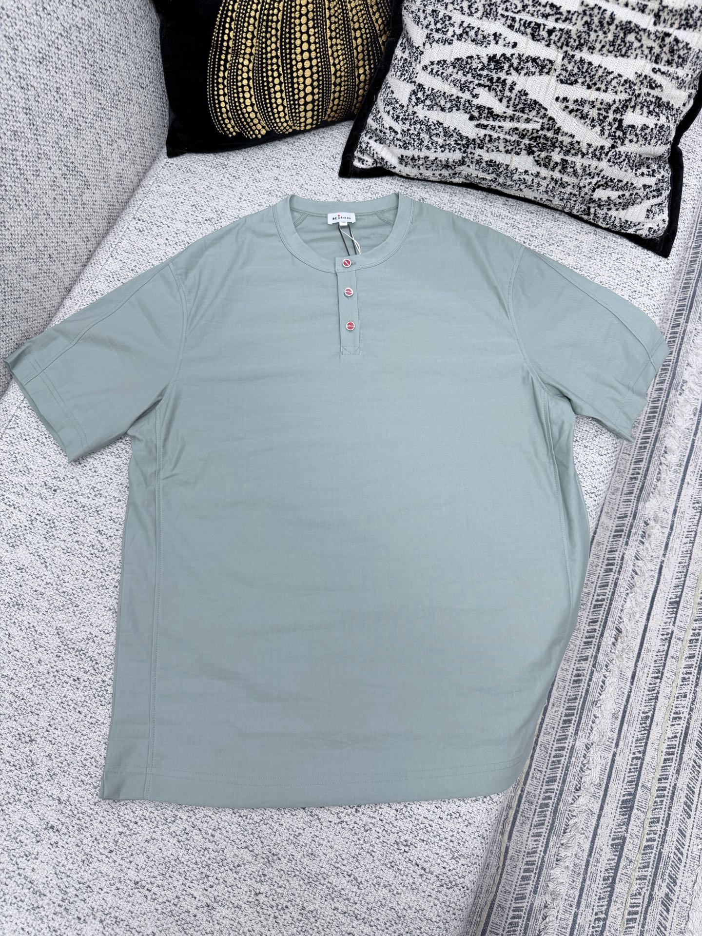 키톤 26SS 남성 반팔 131737 Kiton T Shirt 썸네일 이미지