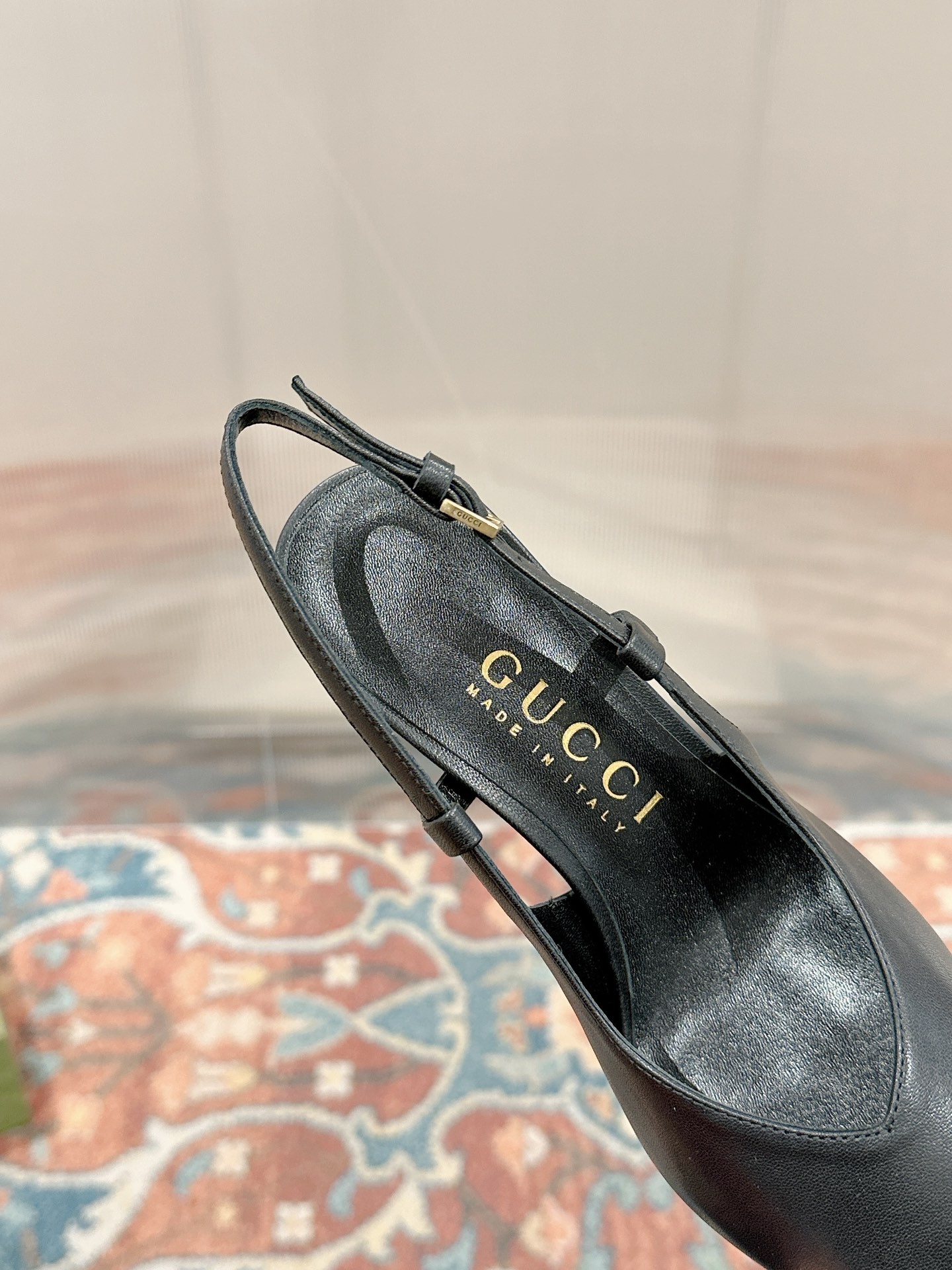 Gucci Women's Pointed-Toe Slingback Heels with Metal Heel 8 i1703601862 2082 5