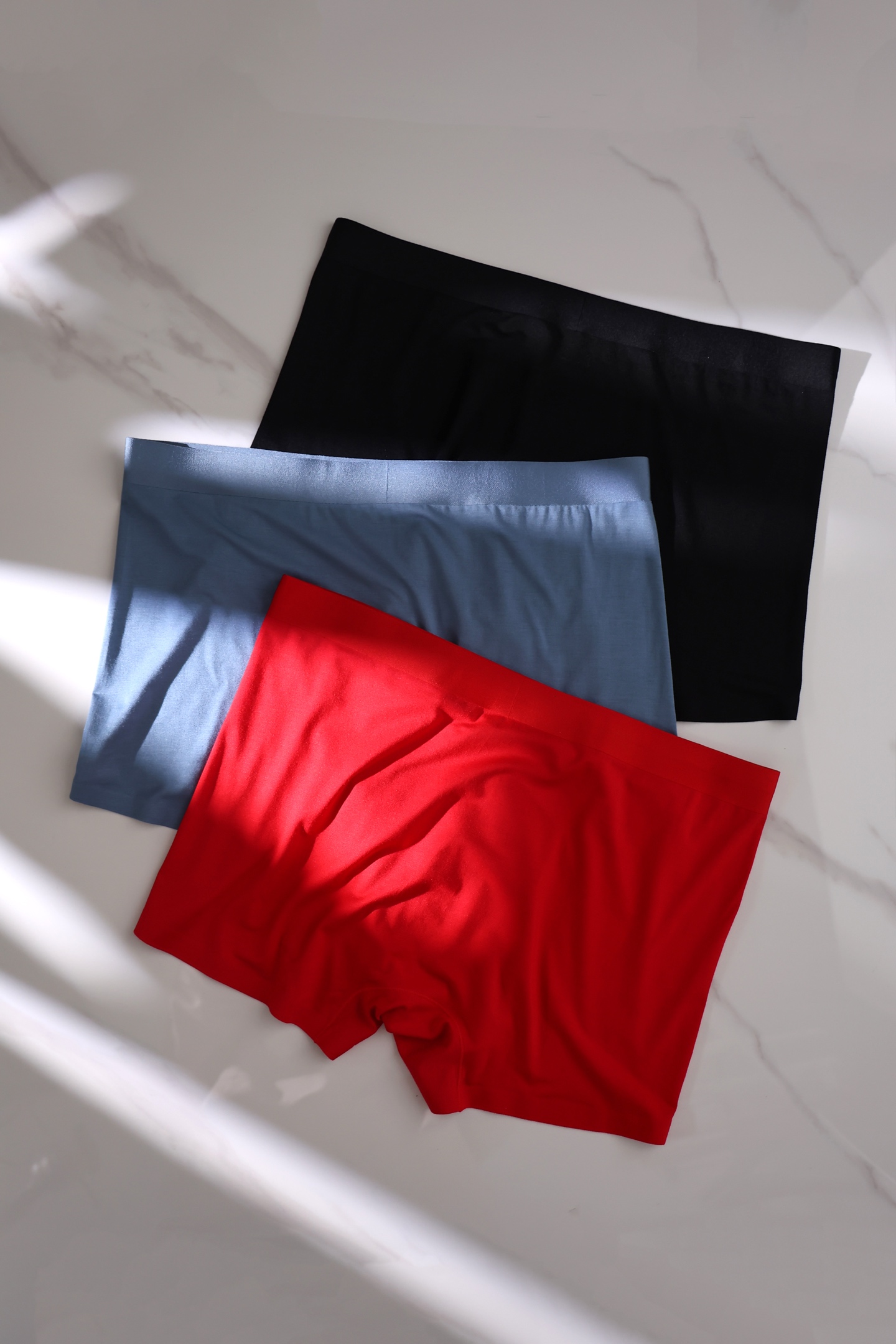 爱家新年开运系列~男士平角裤三条装91%莫代尔+9%氨纶~像第二层肌肤般温柔包裹~U型大空间前裆 更加舒