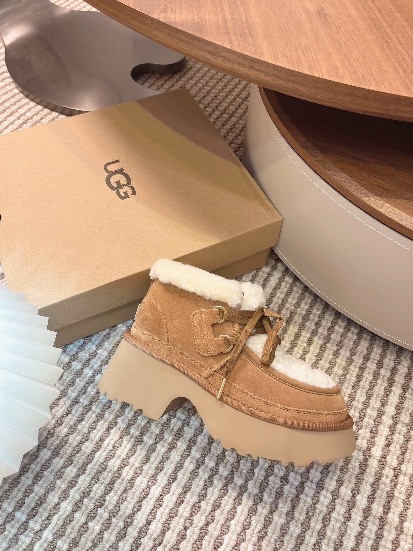 UGG秋冬新款 厚底坡跟人鱼系带靴ugg泰迪卷毛 毛毛鞋软软糯糯 百搭时尚新款 小仙女冬天的必备品 上脚
