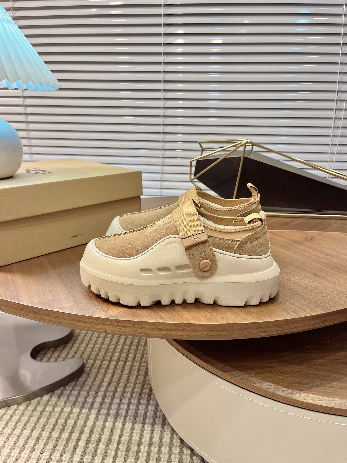 UGG Women's Venture Daze Bread Clogs Suede with Shearling-Lined Adjustable Strap