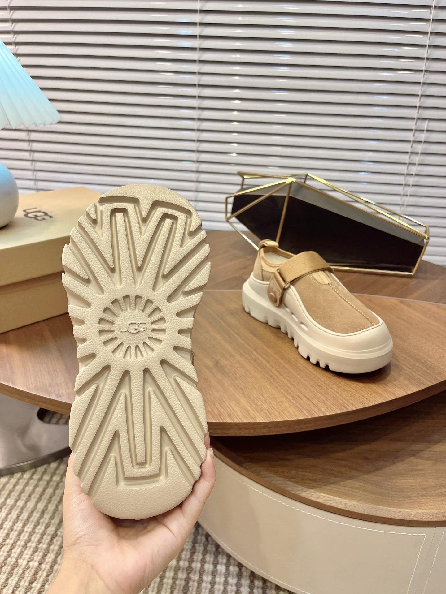 i1760129414068 5803 0 8