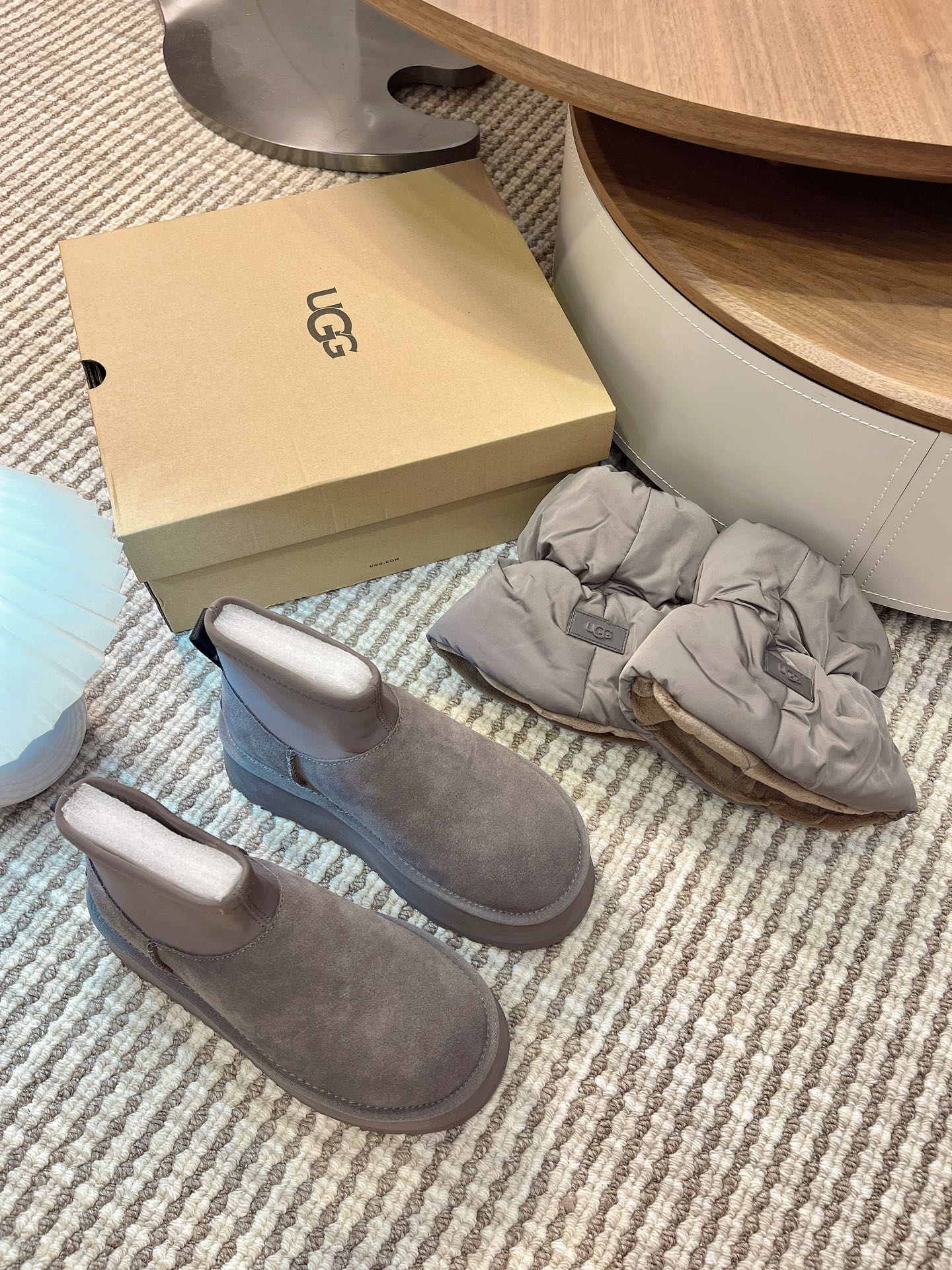 UGG Women's Elastic Ankle Snow Boots Warm Fur Lined Platform Winter Booties 4 i1760308181292 2127 0 2