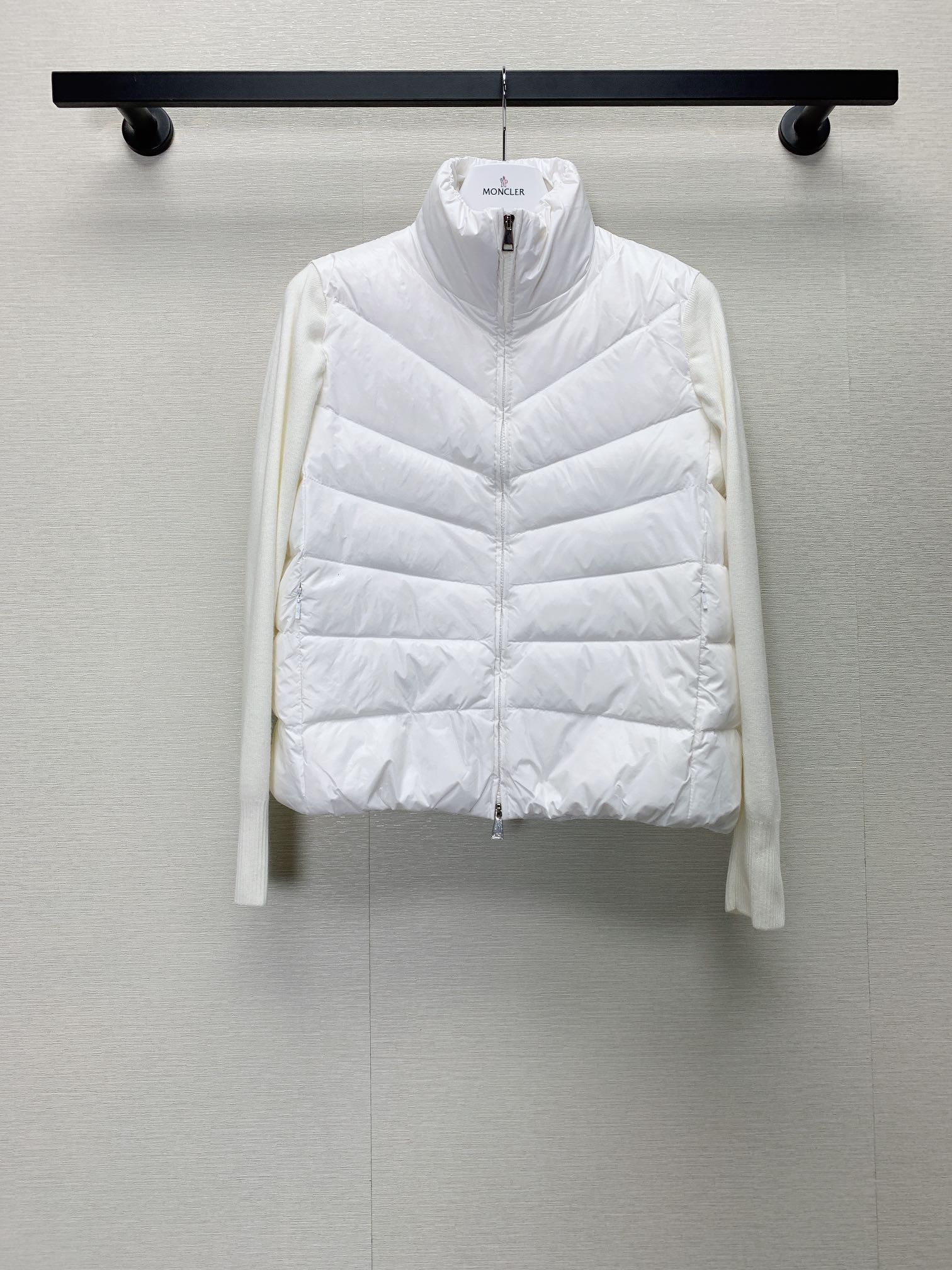 Moncler Impeccable
 Vêtements Veste En Duvet épissure Collection automne – hiver