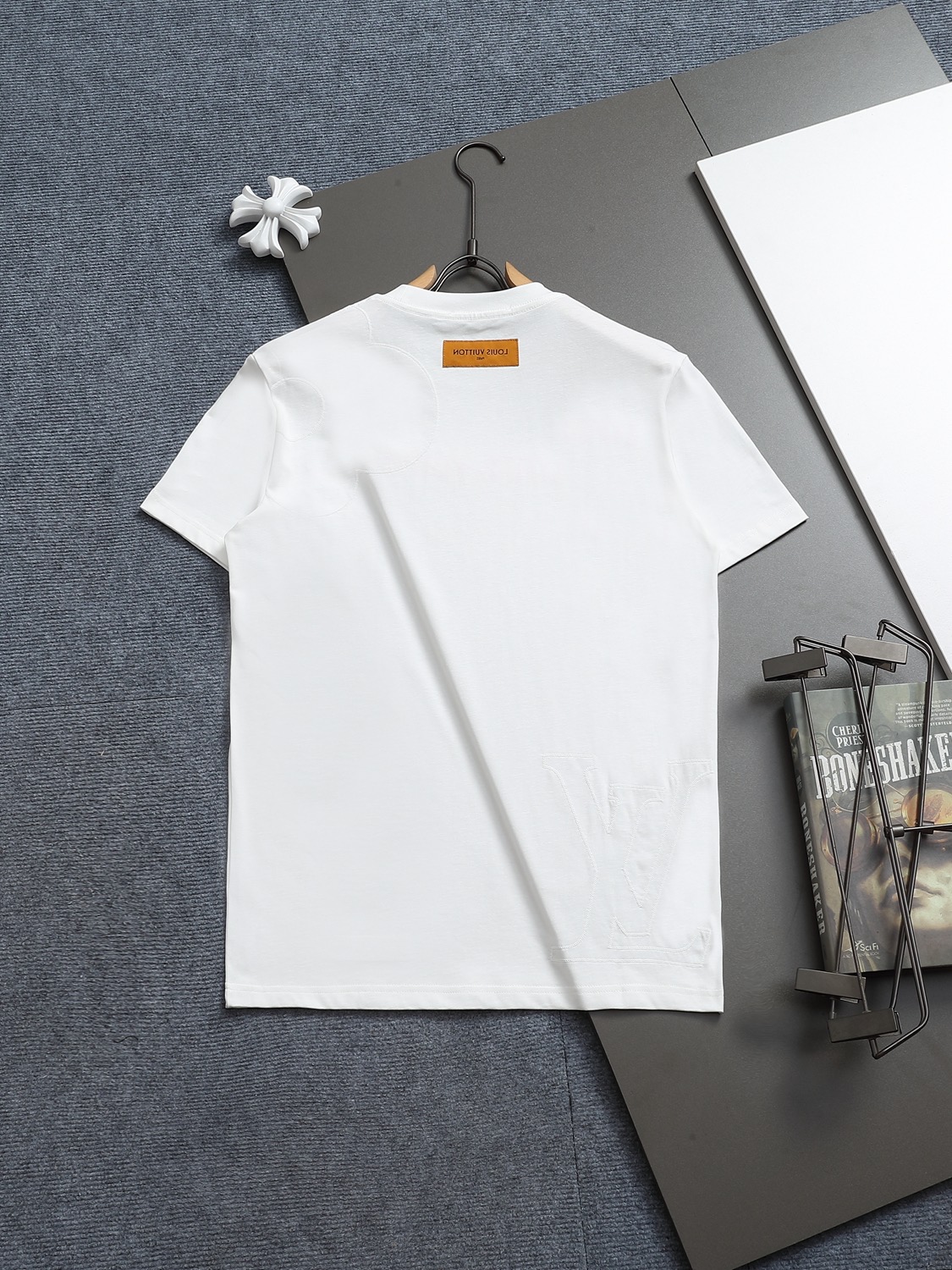 Louis Vuitton 25SS 短袖T恤服装,lv,包,男,女 2