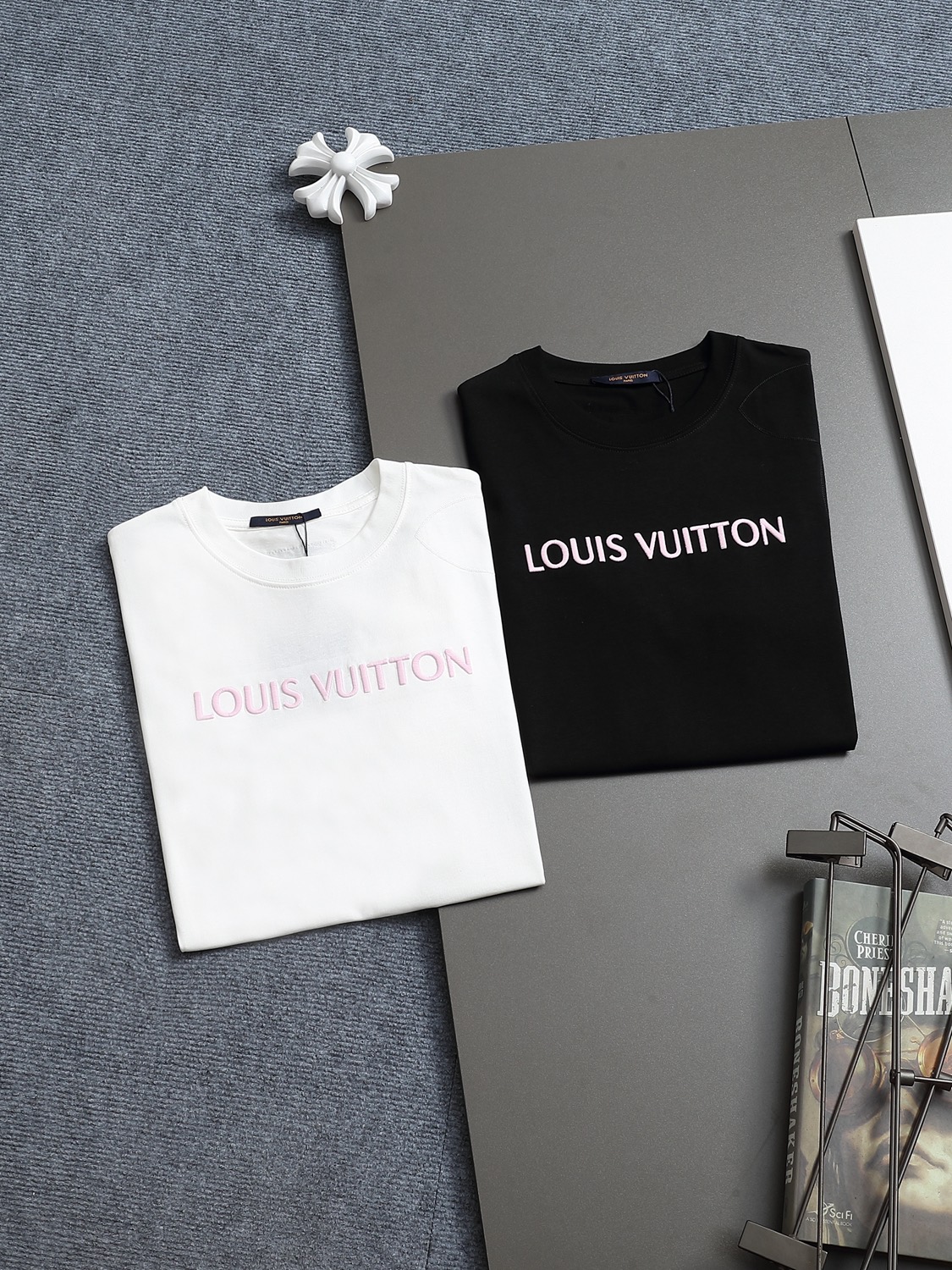 Louis Vuitton 25SS 短袖T恤服装,lv,包,男,女 3