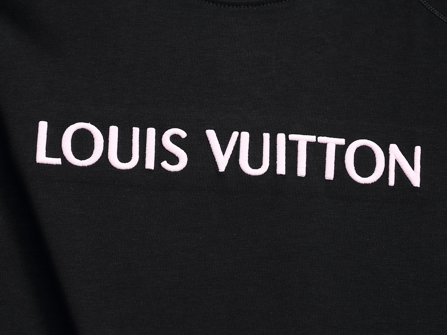 Louis Vuitton 1V 短袖T恤服装,lv,包,男,女 7