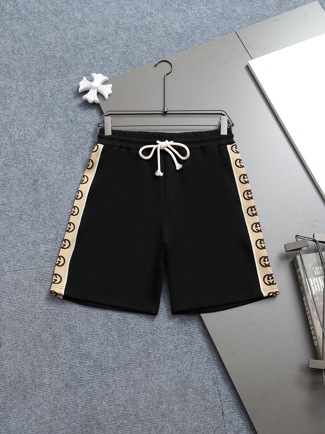 GUCCI   古驰25ss专柜同款毛圈短裤🔥情侣款～采用棉质毛圈...