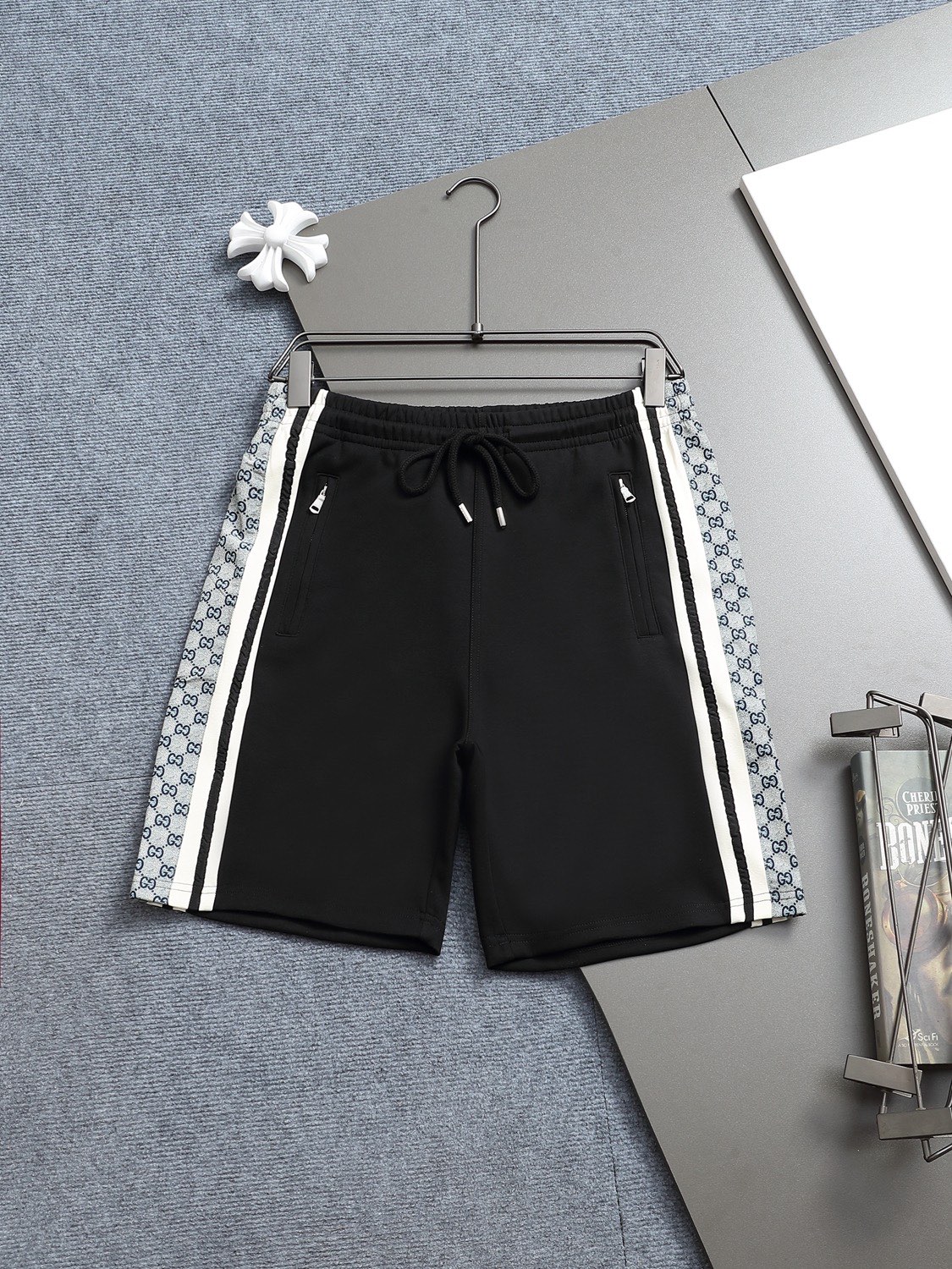 GUCCI   古驰25ss专柜同款毛圈短裤🔥情侣款～采用棉质毛圈...