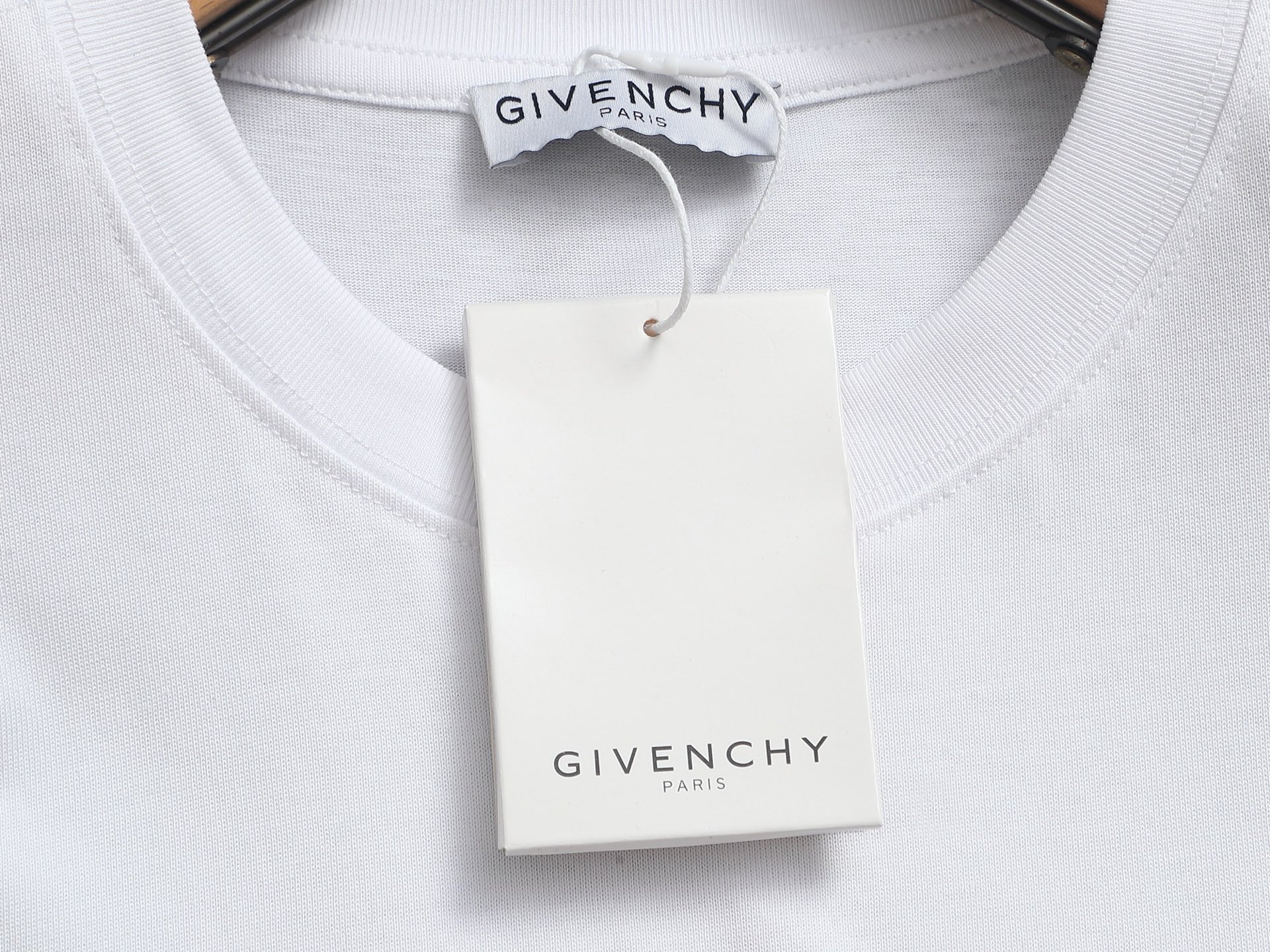 Givenchy Logo Print Cotton T-Shirt - Classic Design, Comfortable Fit 7 i1753193040458 6726 0 5