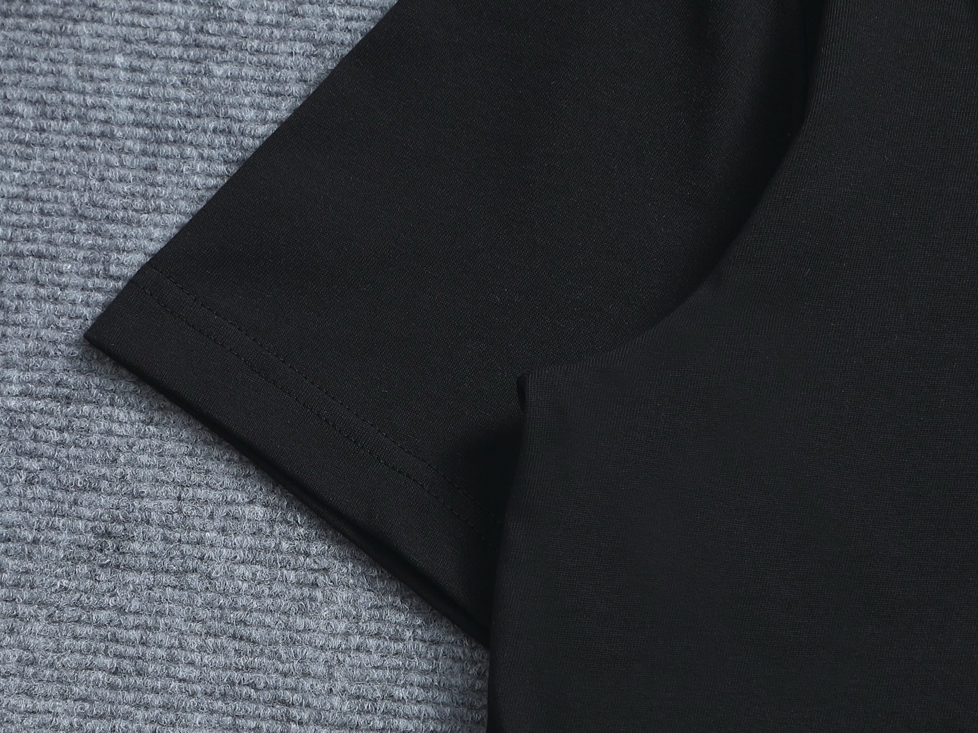 Givenchy Logo Print Cotton T-Shirt - Classic Design, Comfortable Fit 5 i1753193063131 8974 0 3