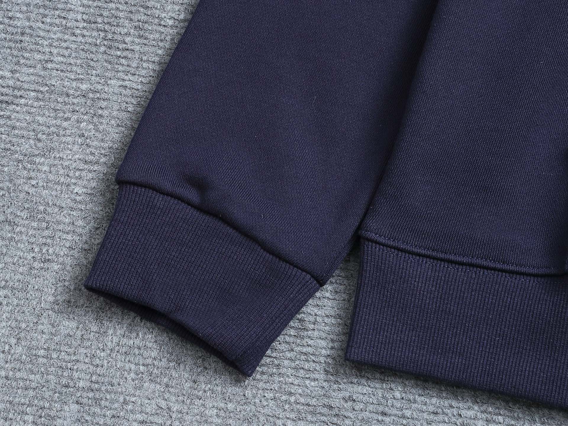 
Louis Vuitton  路易威登  1V  微宽版型S M L XL
25SS  1V 新品专柜