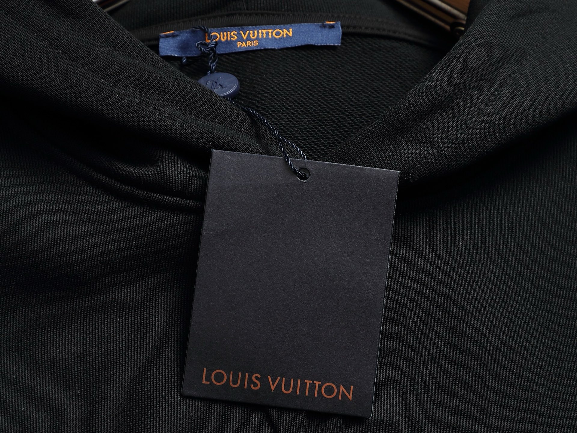 
Louis Vuitton  路易威登  1V  微宽版型XS S M L 
25SS  1V 新品专