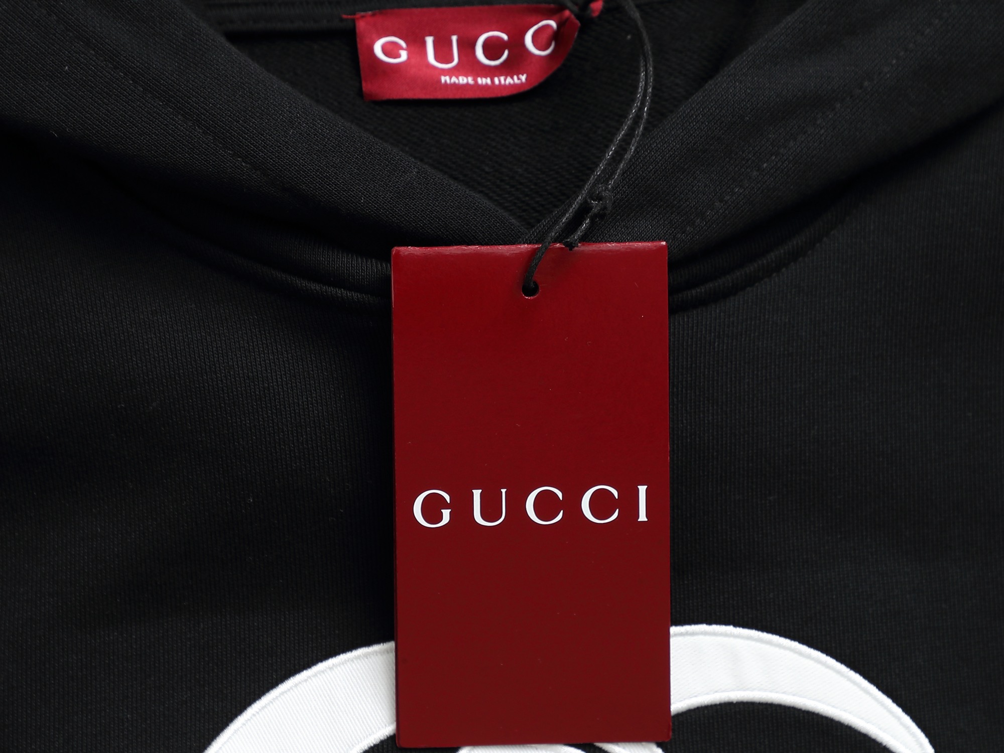 
Gucci 古驰    超级经典拼色印花logo
标识精致升级，灵感源自八十年代复古款式
原版面料 官