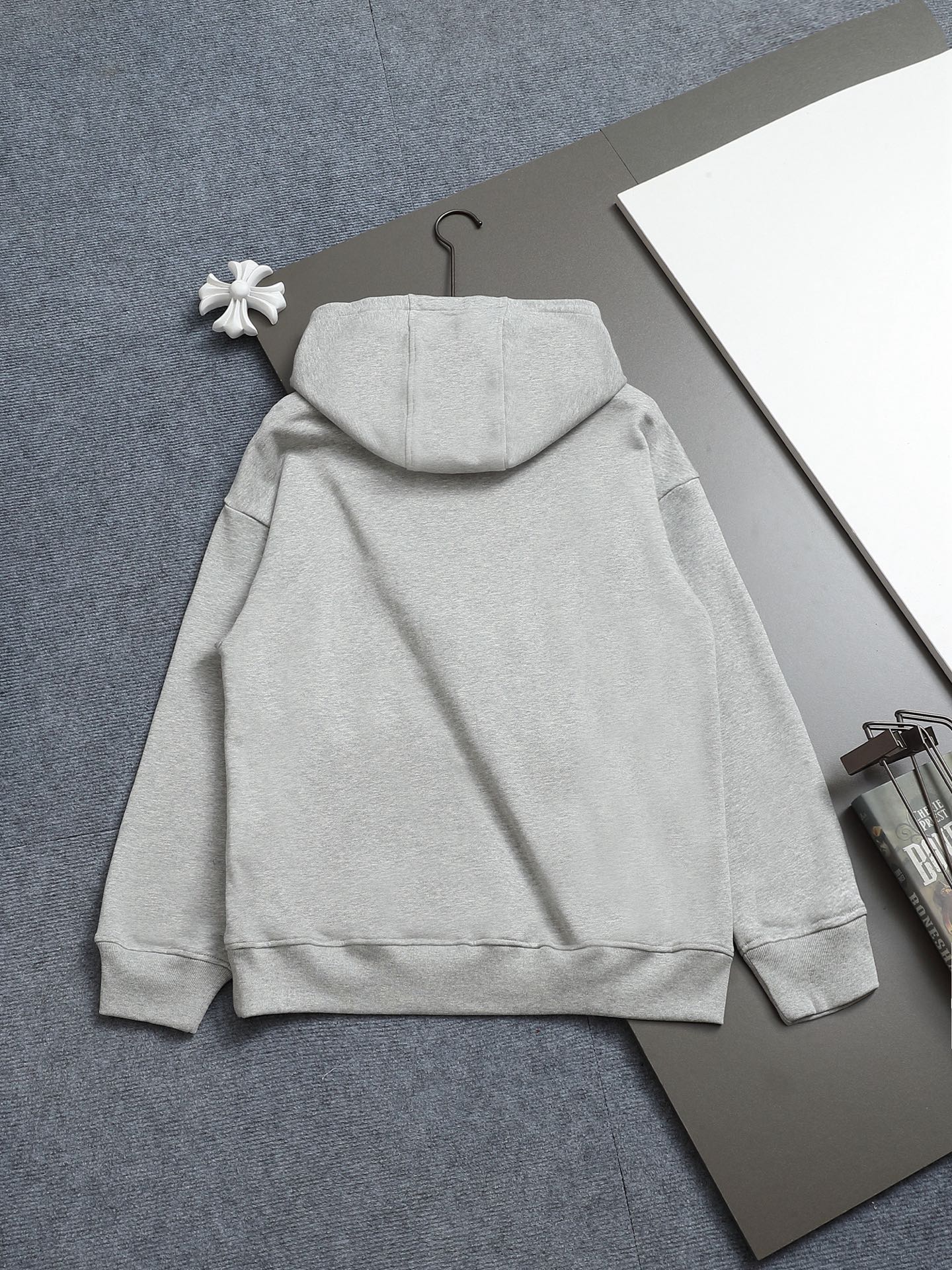 
Gucci 古驰    超级经典拼色印花logo
标识精致升级，灵感源自八十年代复古款式
原版面料 官