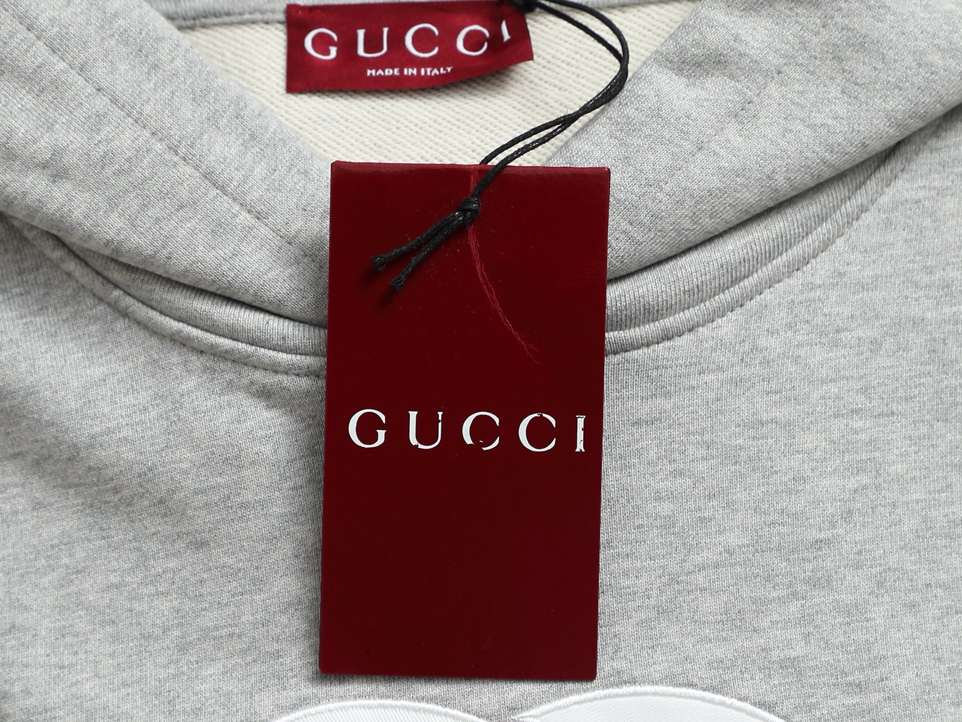 
Gucci 古驰    超级经典拼色印花logo
标识精致升级，灵感源自八十年代复古款式
原版面料 官