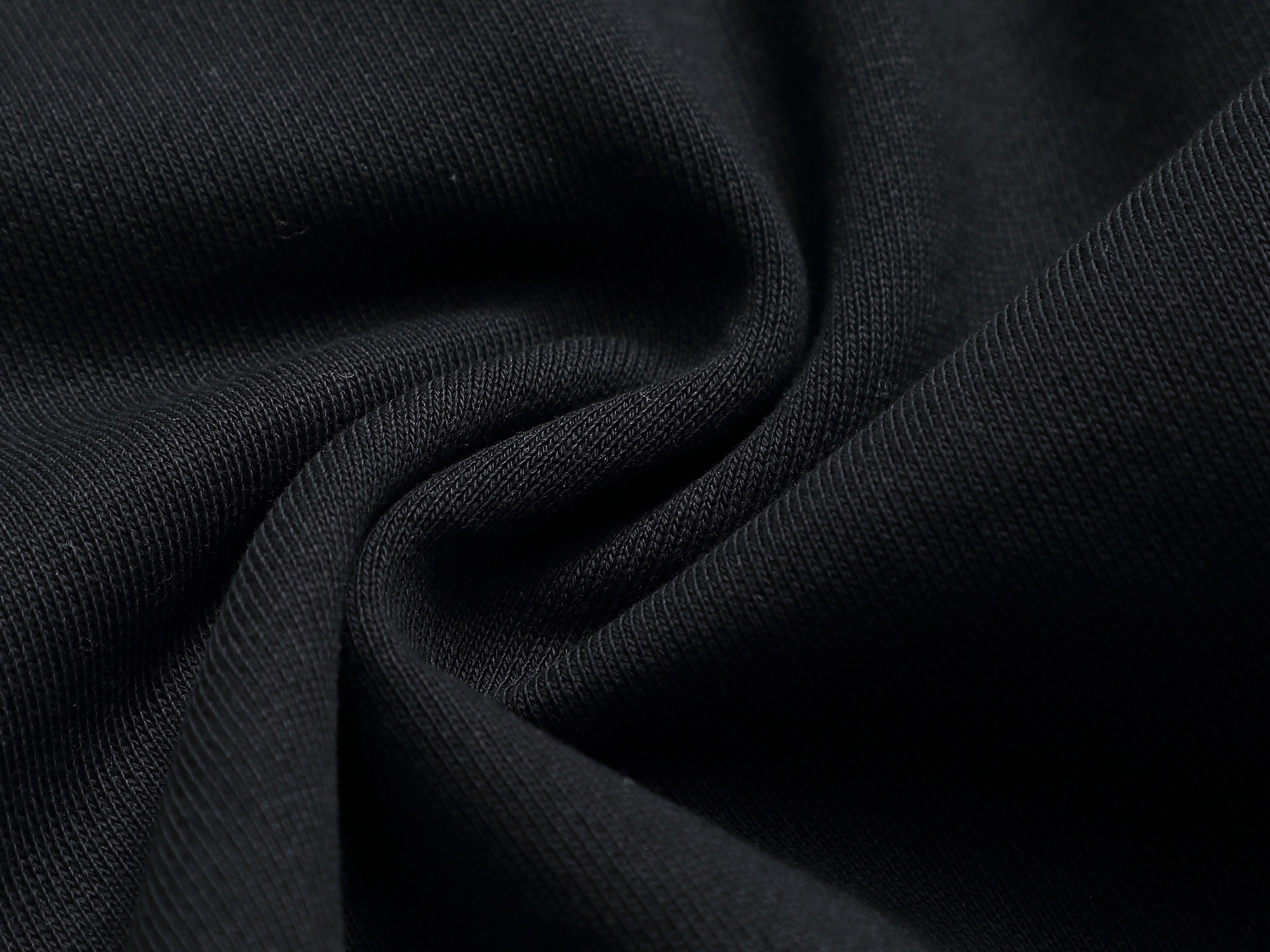 
Chrome hearts ch克罗心十字架马蹄LOGO
万针刺绣工艺圆领卫衣
版型大 宽松有型区别低