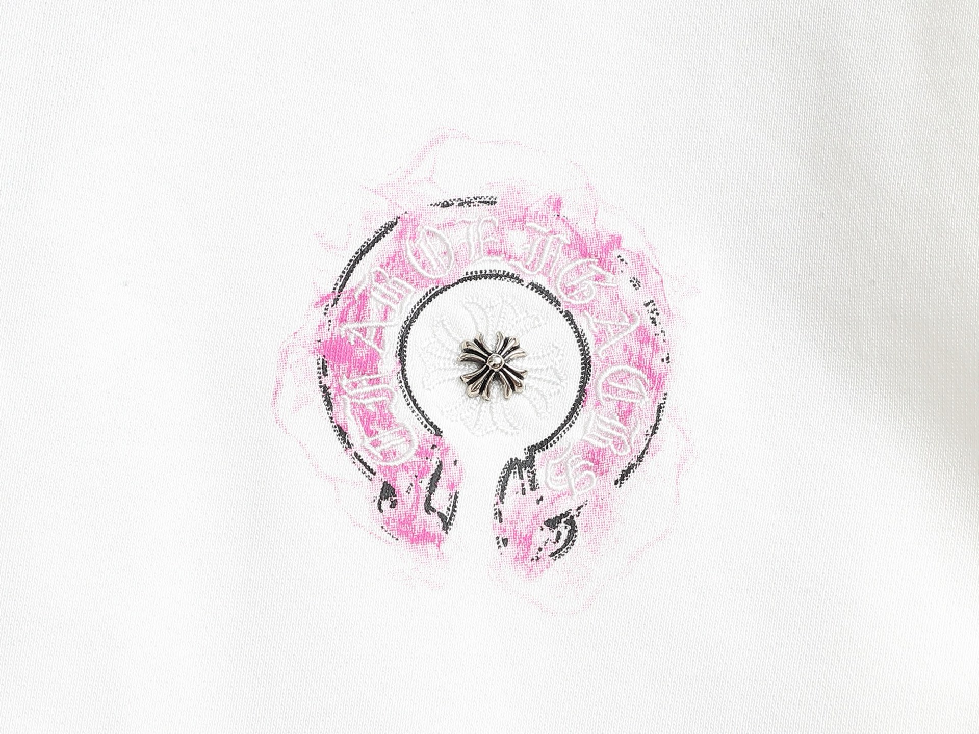 
Chrome hearts ch克罗心十字架马蹄LOGO
万针刺绣工艺圆领卫衣
版型大 宽松有型区别低