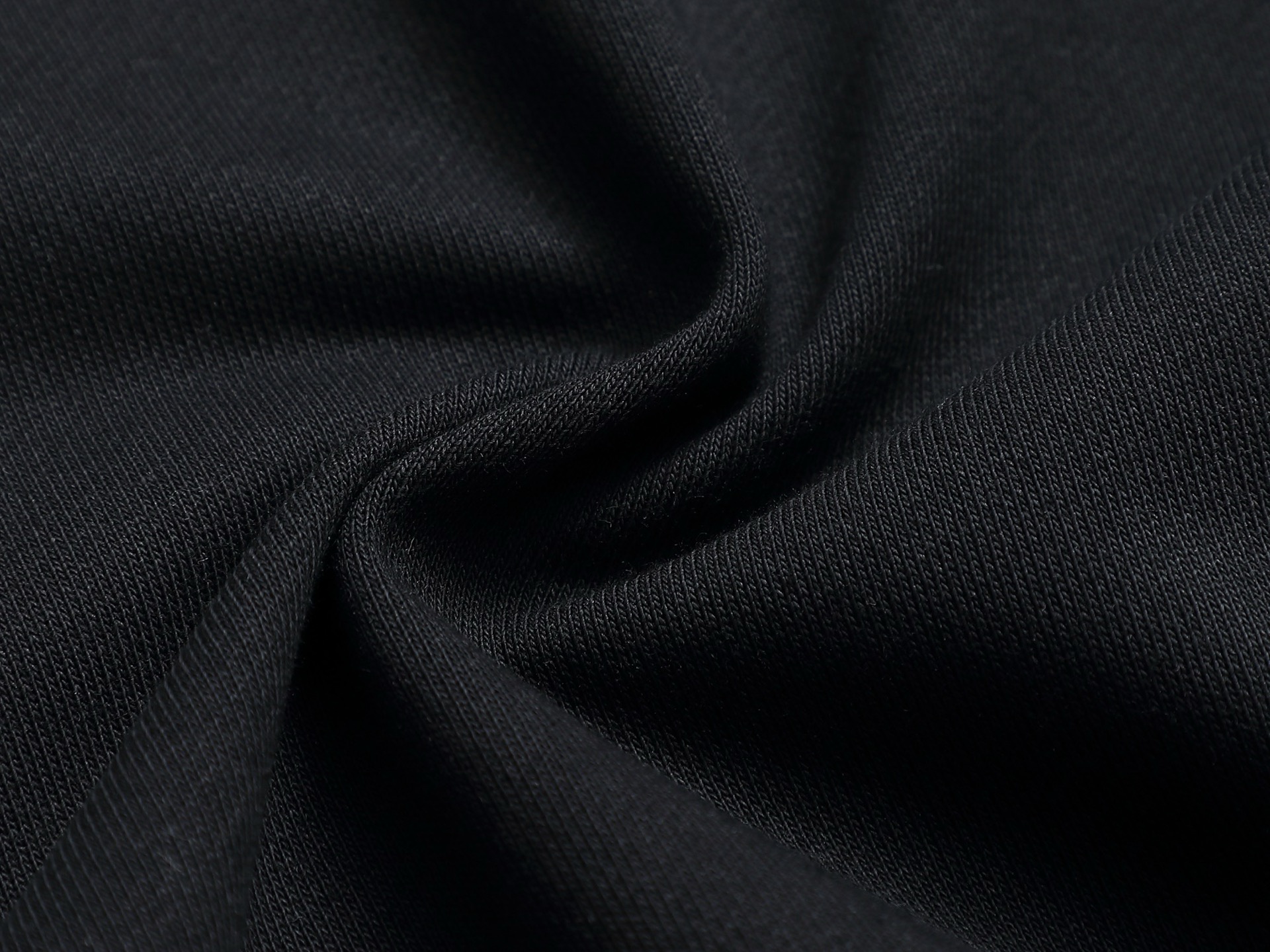 
Chrome hearts ch克罗心十字架马蹄LOGO
万针刺绣工艺圆领卫衣
版型大 宽松有型区别低