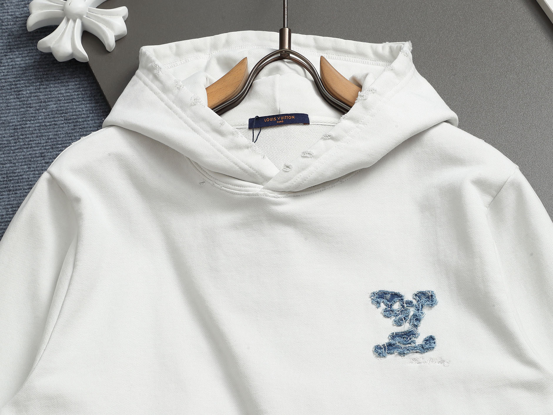 i1758844508100 1262 0 2