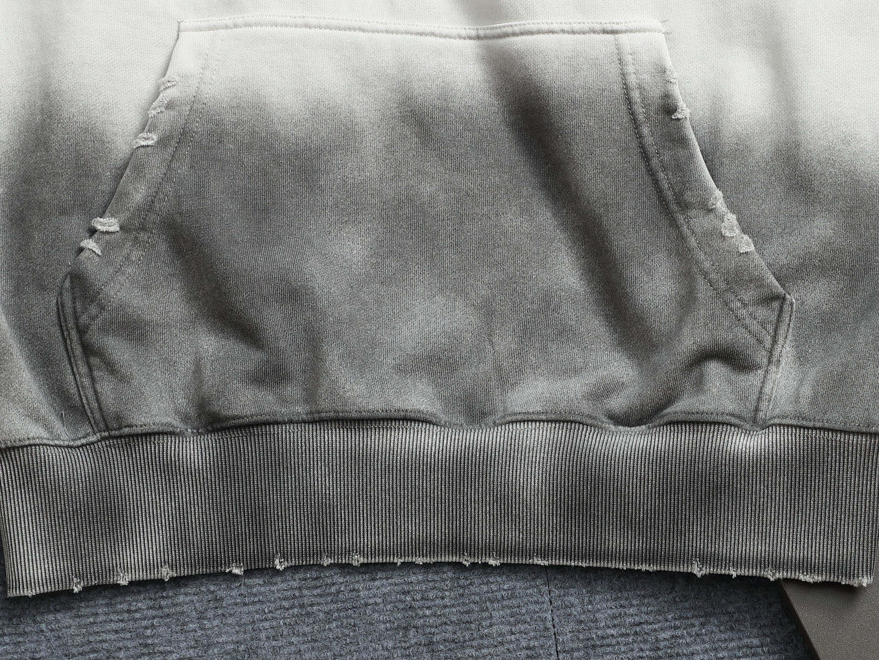 i1758844508979 2956 0 4