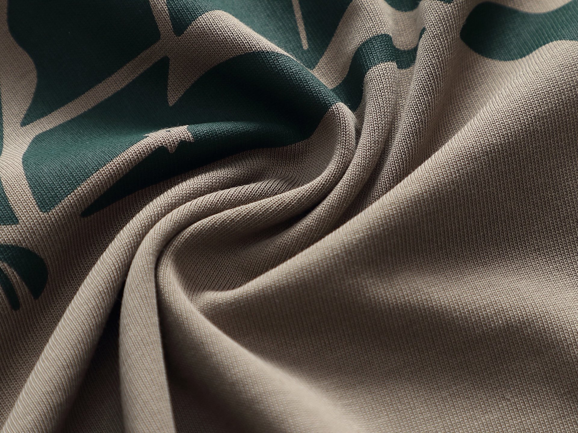 BURBERRY   BBR  巴宝莉  微宽版型XS-L新款独家限定 26年最新最顶级  经典战马胶印