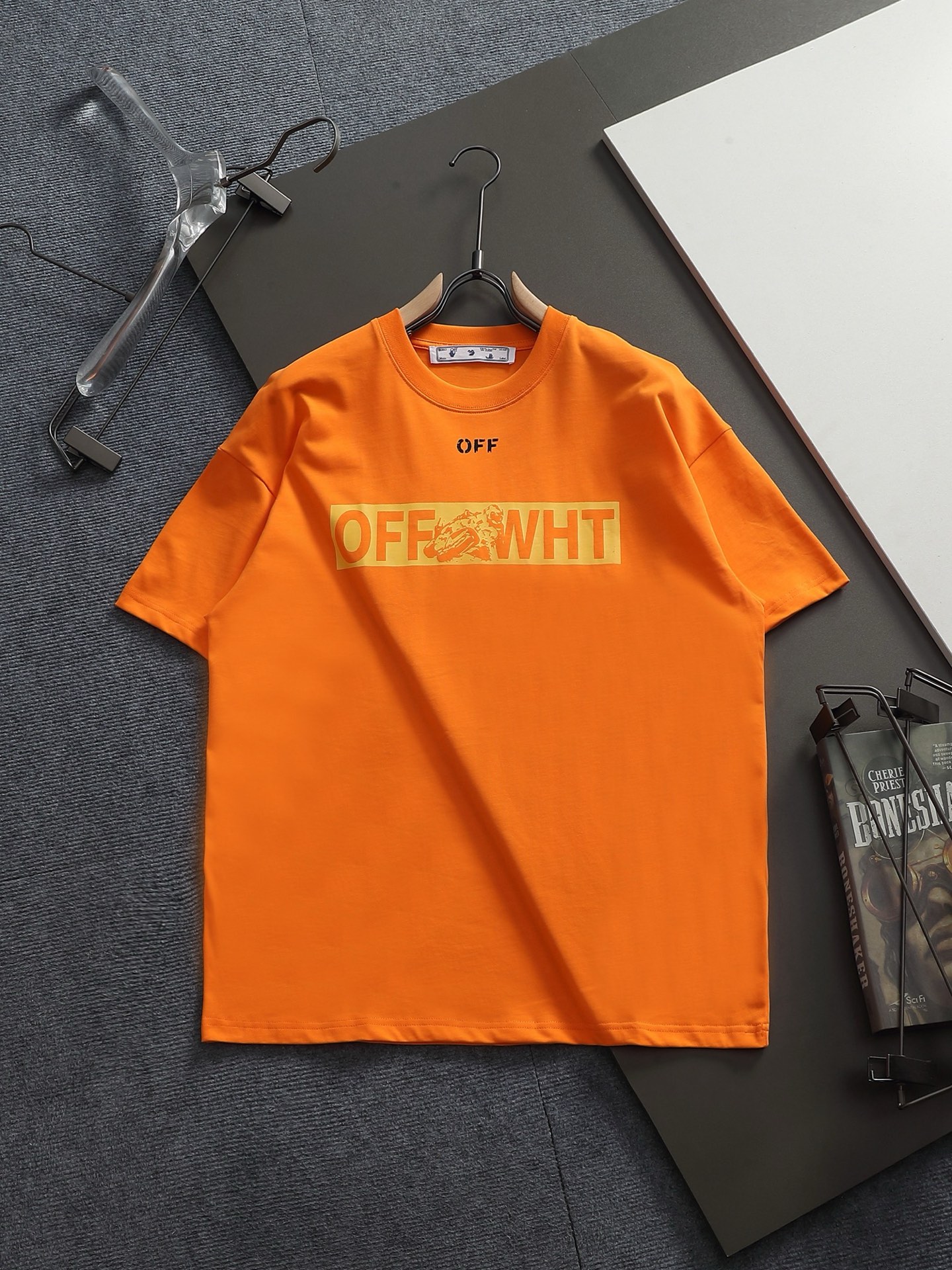 P75 OFF-WHITE tela original mismo oficial manga corta camiseta personalizada misma tela teñida tacto muy cómodo primave…