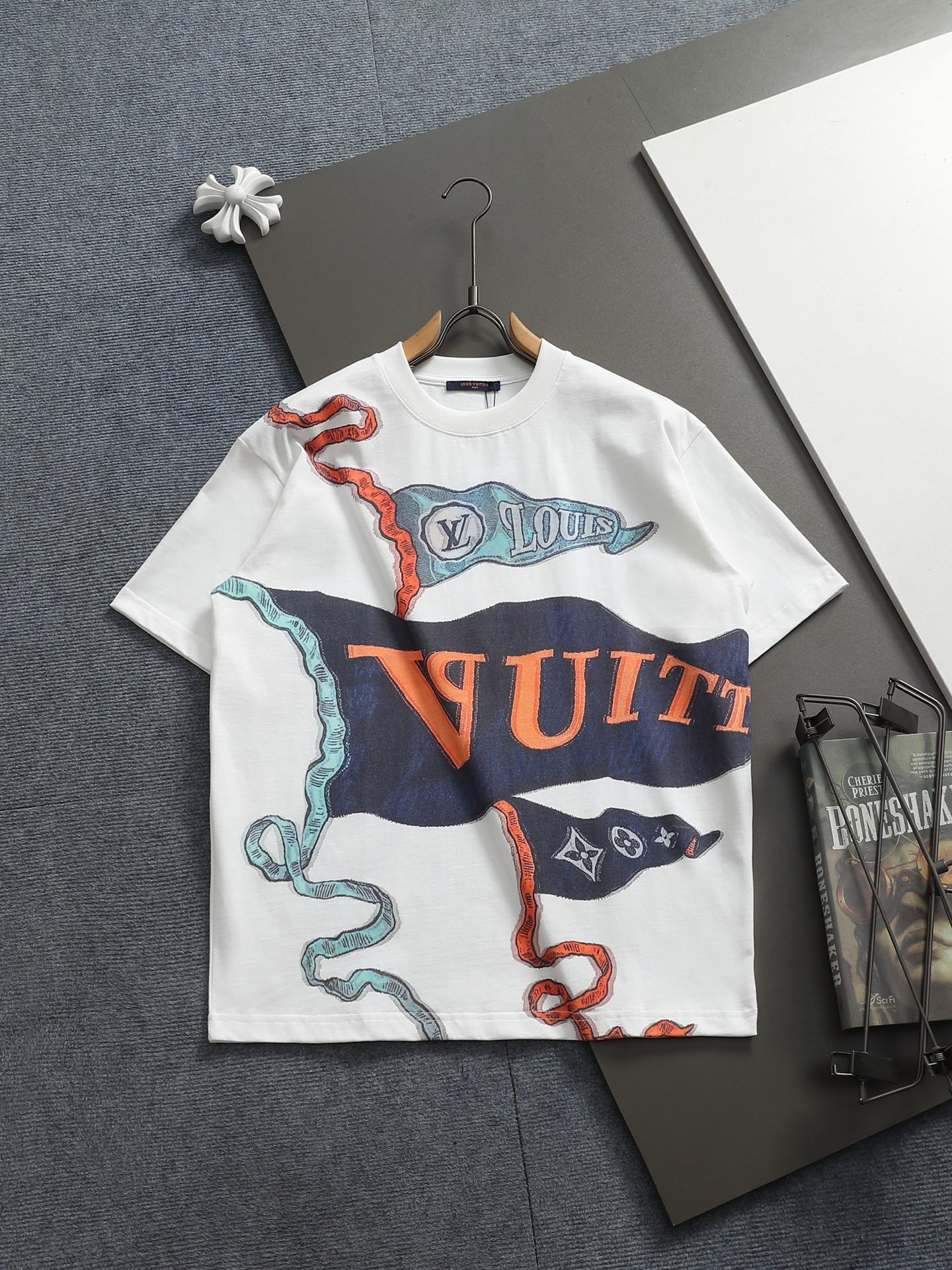 P100 Louis Vuitton/Louis Vuitton Impresión directa digital artesanal avanzada El logotipo clásico está exquisitamente a…
