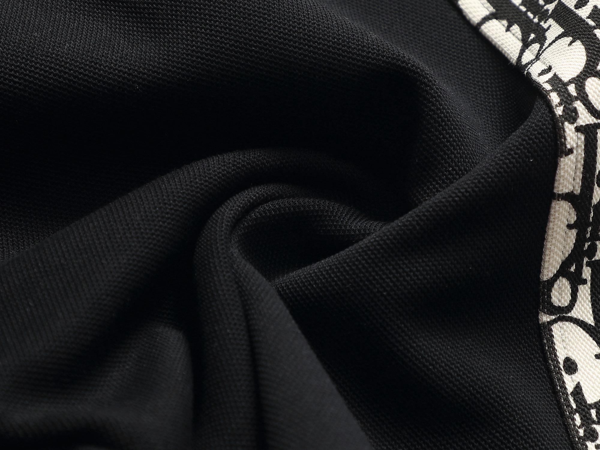 Dior DIOR 迪奥 26ss 毛圈短裤 ～采用棉质毛圈面料精心制作 饰以同色调图案