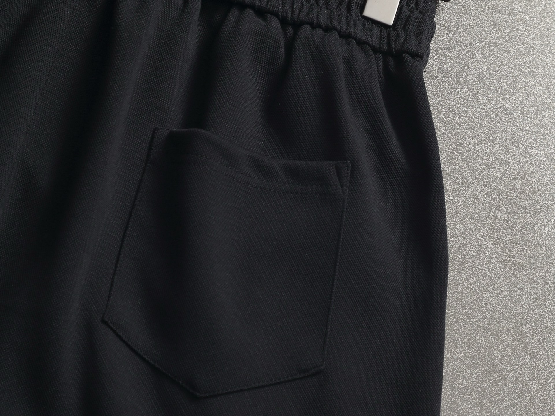 Dior DIOR 迪奥 26ss 毛圈短裤 ～采用棉质毛圈面料精心制作 饰以同色调图案