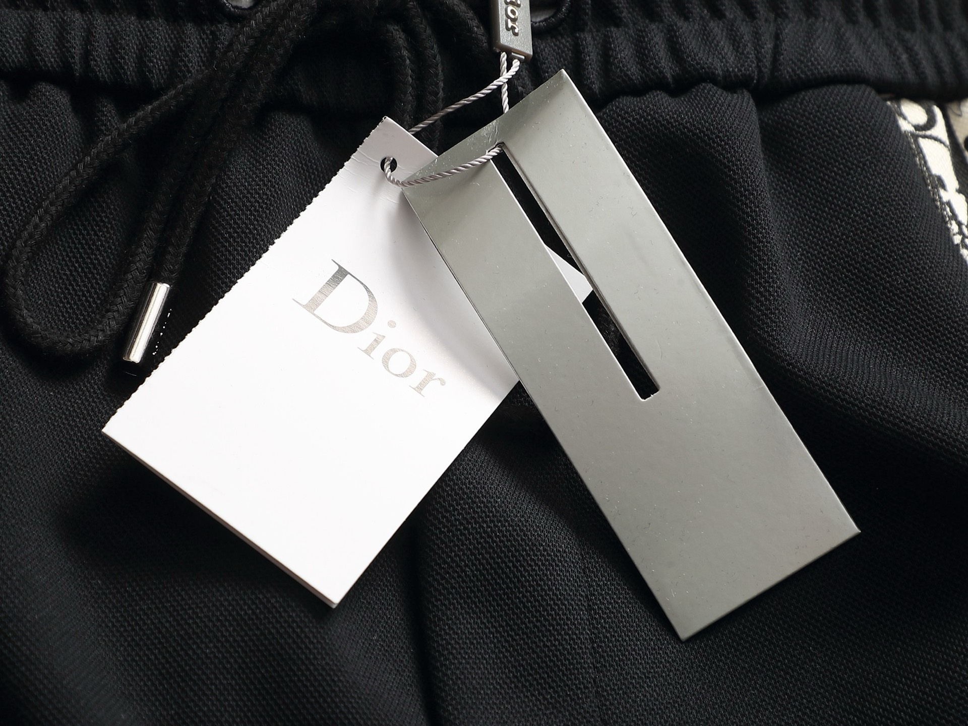 Dior DIOR 迪奥 26ss 毛圈短裤 ～采用棉质毛圈面料精心制作 饰以同色调图案