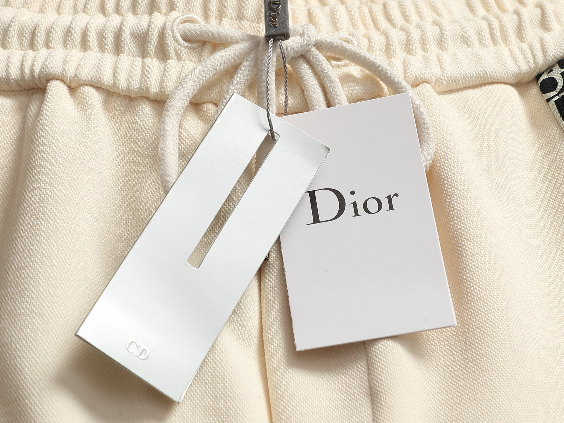 Dior DIOR 迪奥 26ss 毛圈短裤 ～采用棉质毛圈面料精心制作 饰以同色调图案