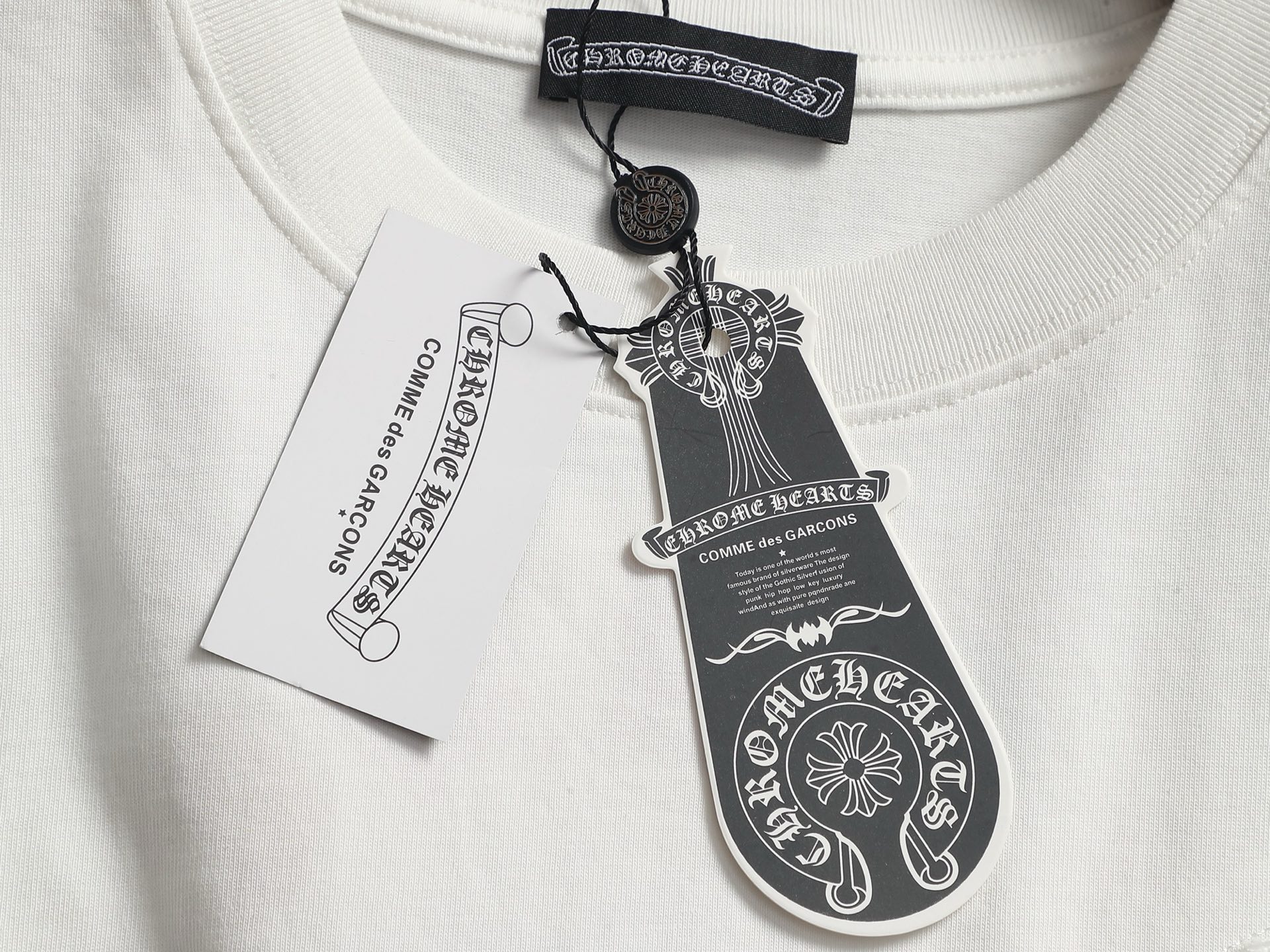 Chrome Hearts 𝗖𝗵𝗿𝗼𝗺𝗲 𝗛𝗲𝗮𝗿𝘁𝘀/克罗心2025马蹄贴布刺绣夏季新款 美式酸洗做旧激光烧花贴布绣情侣休闲短袖T恤
