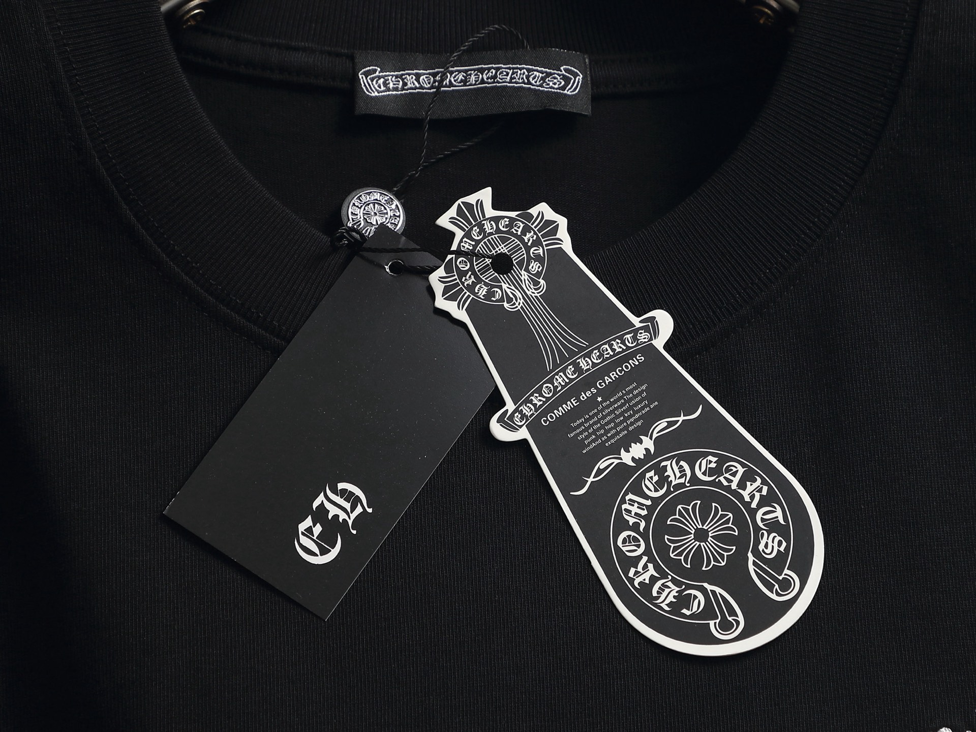 Chrome Hearts 𝗖𝗵𝗿𝗼𝗺𝗲 𝗛𝗲𝗮𝗿𝘁𝘀/克罗心2026十字架贴布刺绣夏季新款 美式酸洗做旧激光烧花贴布绣情侣休闲短袖T恤